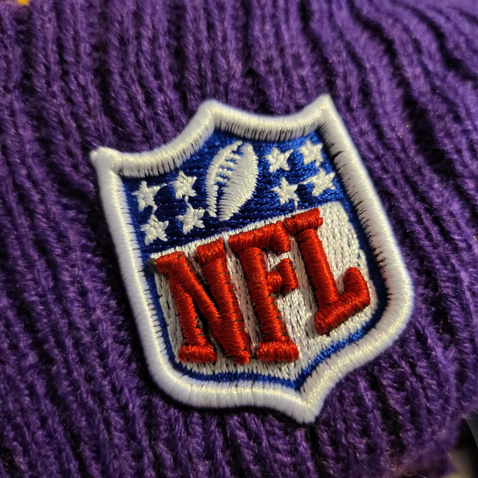 Other NWT Minnesota Vikings Sports Knit Pom Beanie Fleece Lined Size ONE SIZE - 4 Thumbnail