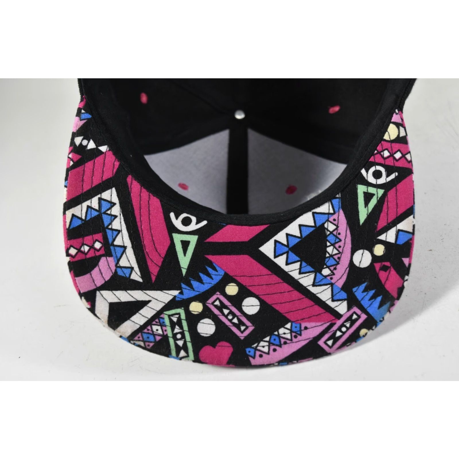 Nique HaT Unique Multicolor Graffiti Las Vegas Rare Logo Cap Hat Snapback Women Adjustable Size Multicolor Colorful 90s Size ONE SIZE - 6 Thumbnail