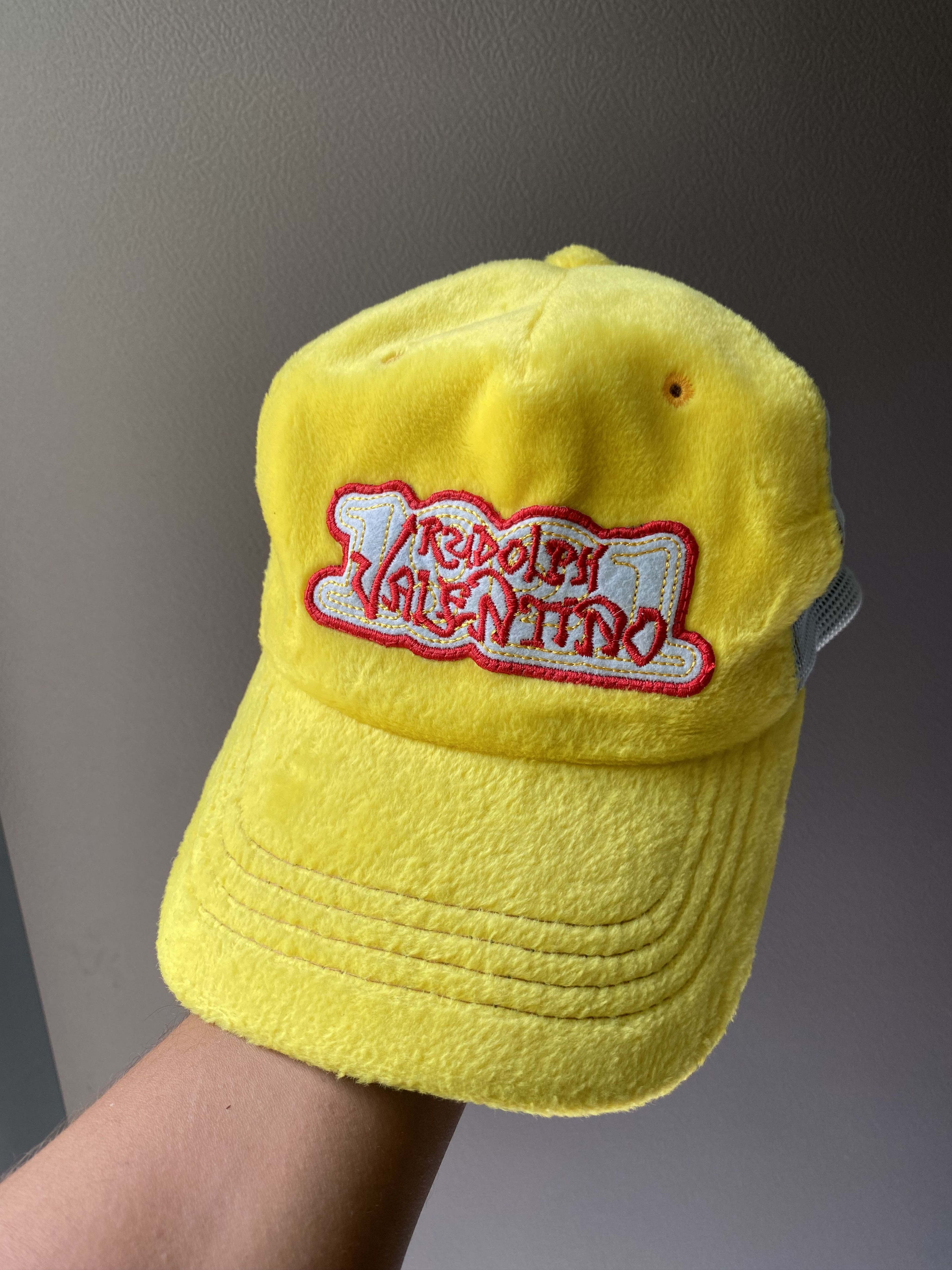 Hysteric Glamour rudolph valentino fauxfur trucker hats Size ONE SIZE - 1 Thumbnail