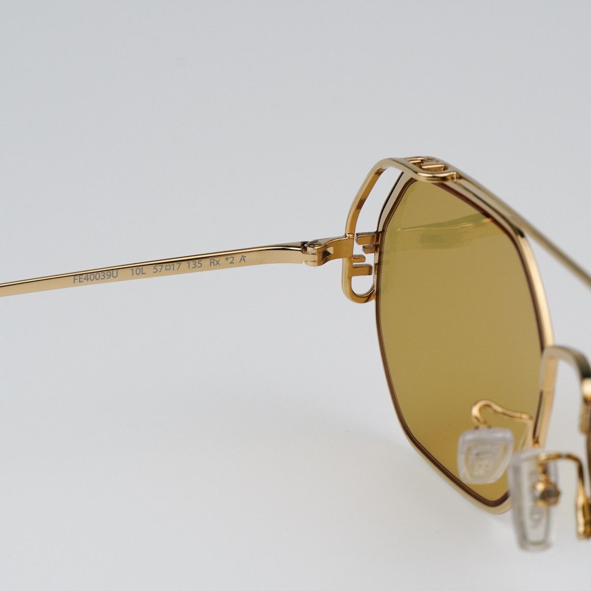 Fendi NEW Fendi FE40039U 10L Unisex Geometric Sunglasses Size ONE SIZE - 9 Thumbnail