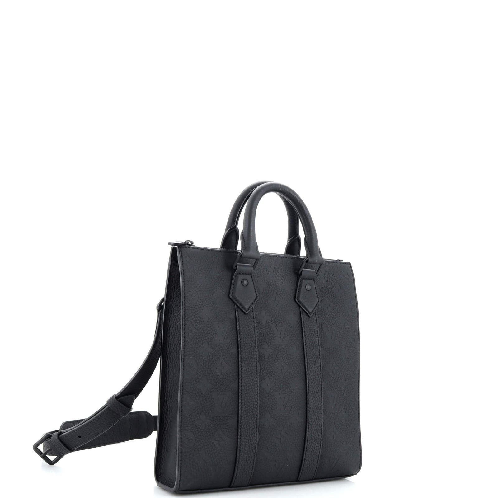Sac Plat Cross Bag Monogram Taurillon Leather None
