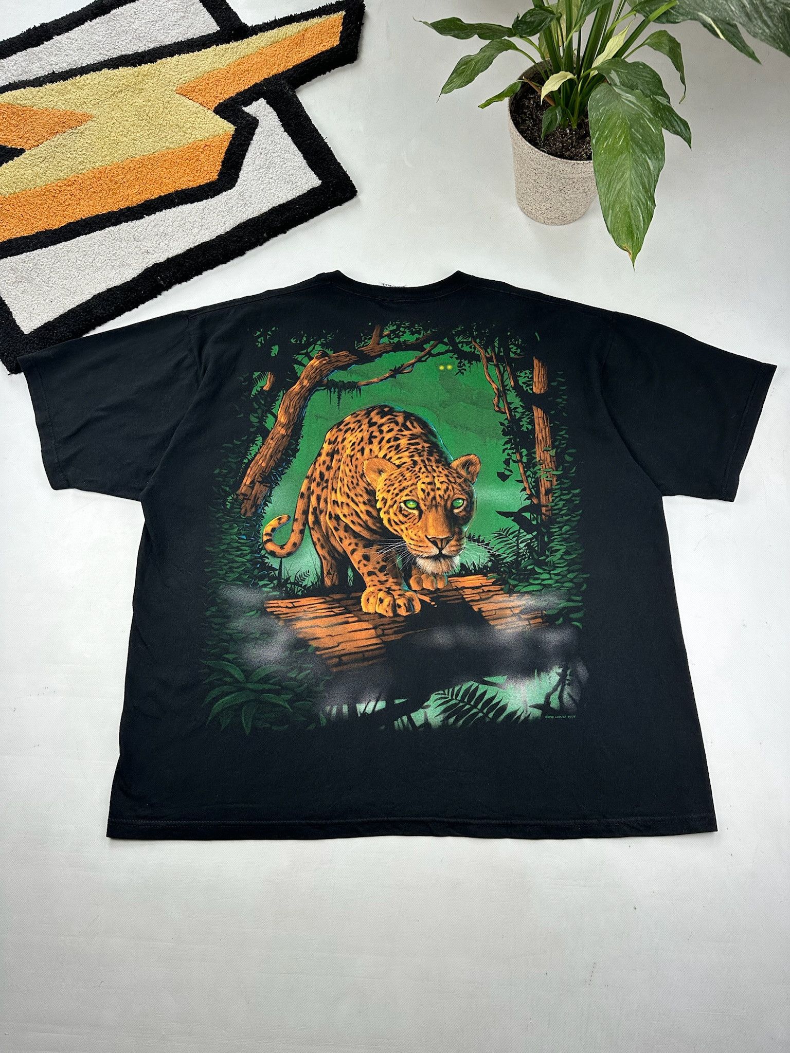 Liquid Blue × Vintage Vintage 90s Liquid Blue Tiger Print Tee Size US XXL / EU 58 / 5 - 4 Thumbnail