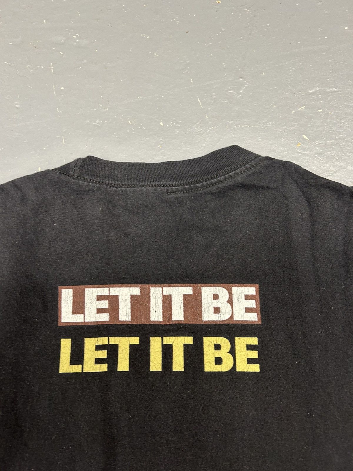 Band Tees × Vintage Crazy Vintage Black Faded Beatles Band Tee Shirt Let it Be Size US L / EU 52-54 / 3 - 2 Thumbnail