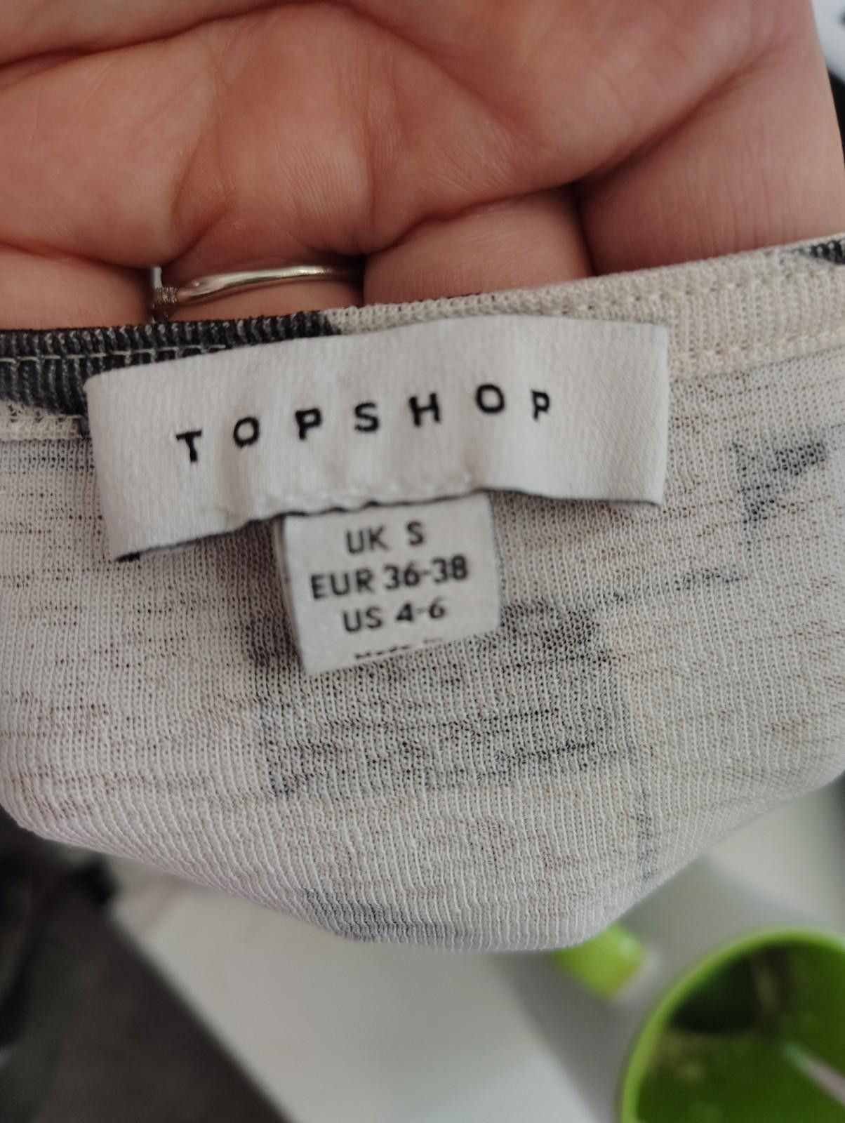 Topshop TOPSHOP Geo Print Square Neck Top In Black Size S Grunge Size S / US 4 / IT 40 - 4 Thumbnail