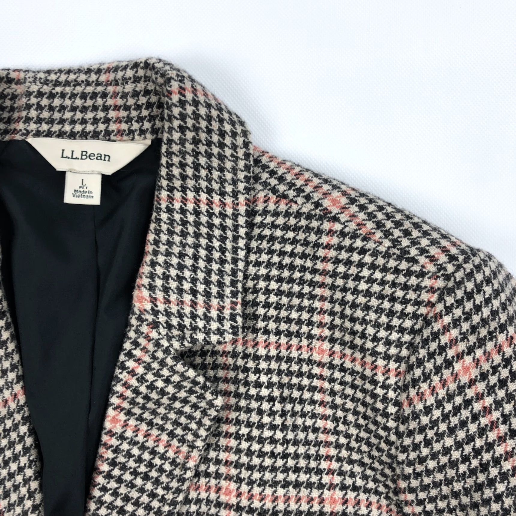 Vintage L.L.Bean Blazer Women’s L Petite Wool Silk Blend Houndstooth Plaid Jacket Size L / US 10 / IT 46 - 2 Thumbnail