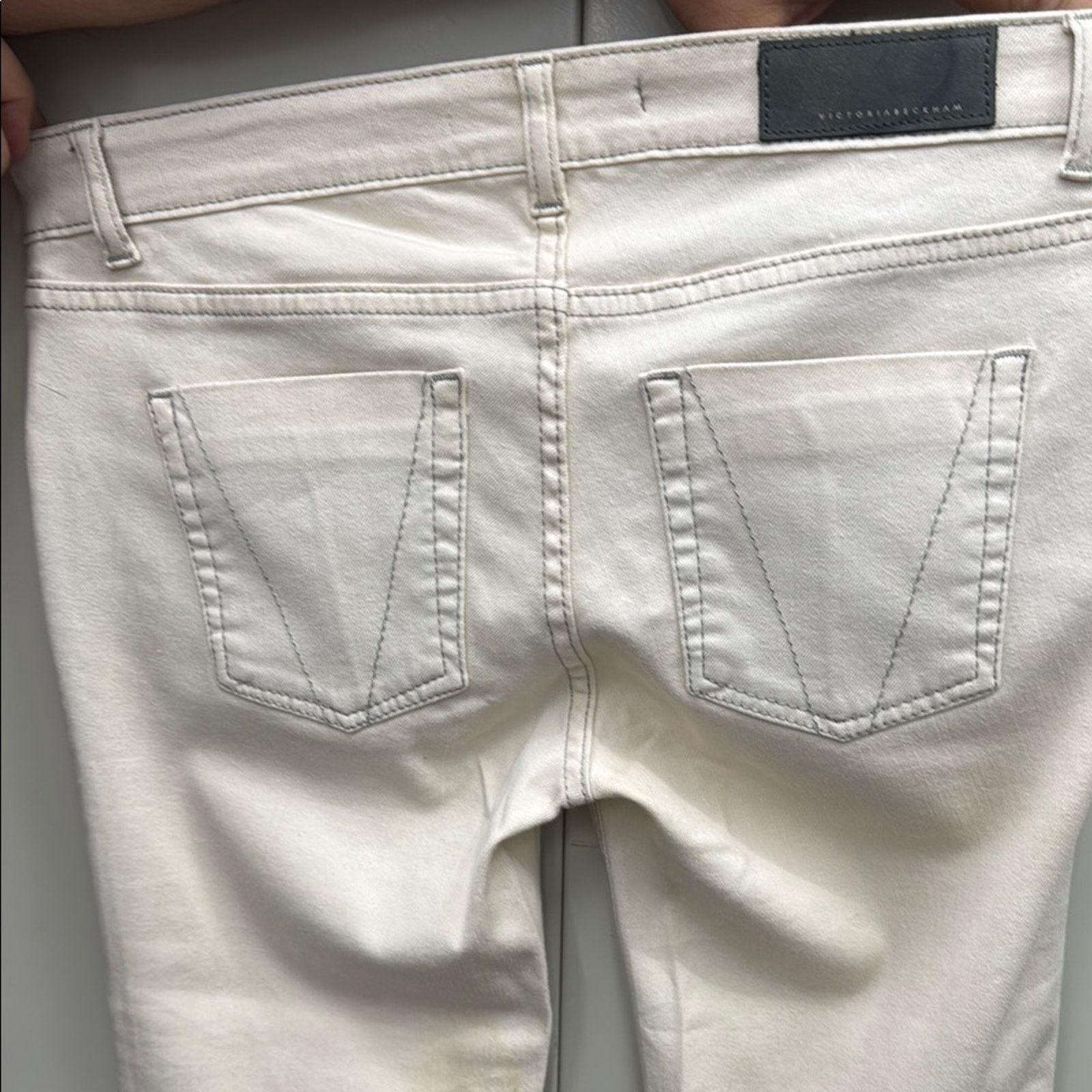 Victoria Beckham NWT Victoria Beckham Women's Cream Skinny Jeans Size 27 Size 27" / US 4 / IT 40 - 7 Thumbnail