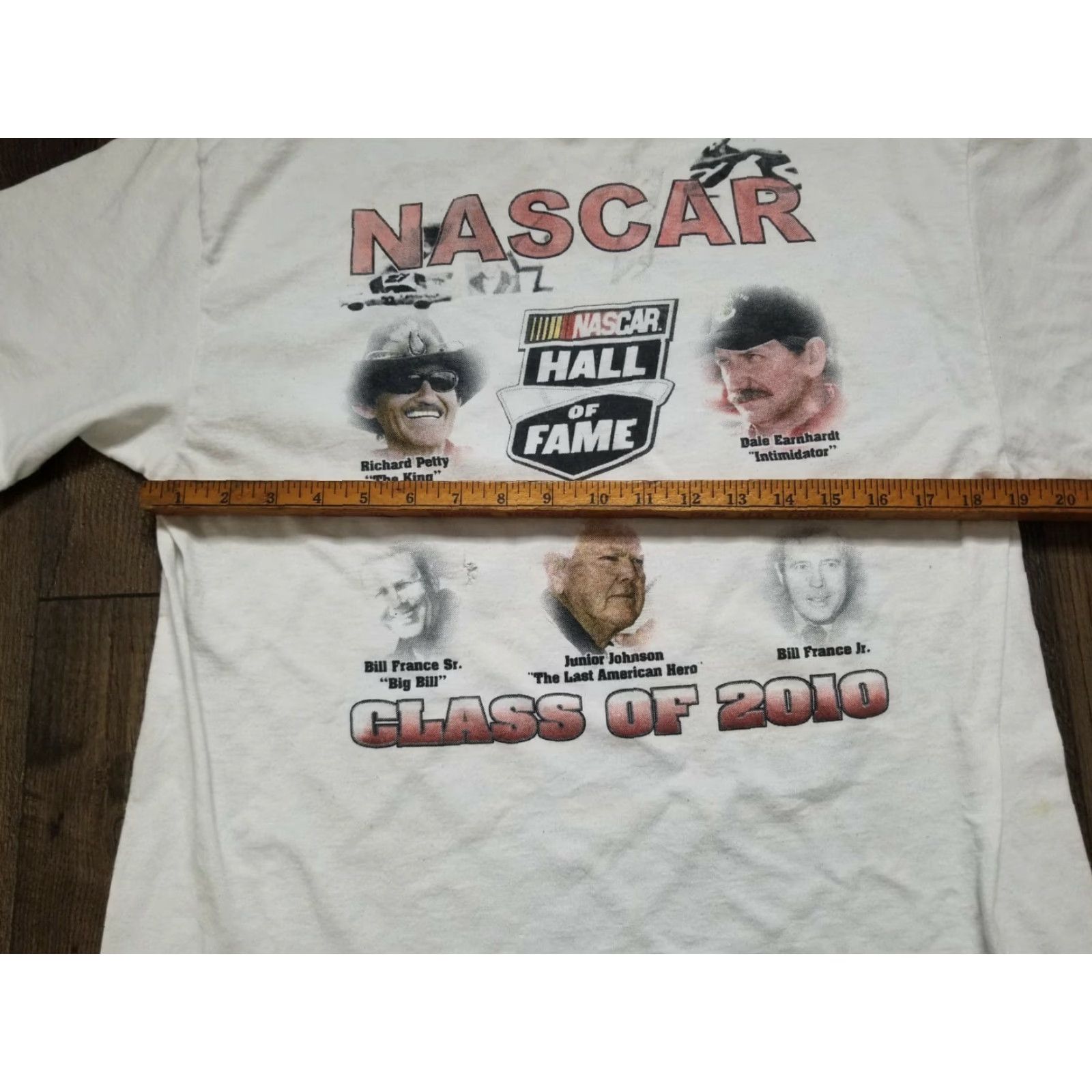 Port & Company VINTAGE Nascar Daytona 400 T Shirt Mens L White Double Sided Distressed 2000s Port & Company Size US L / EU 52-54 / 3 - 4 Thumbnail