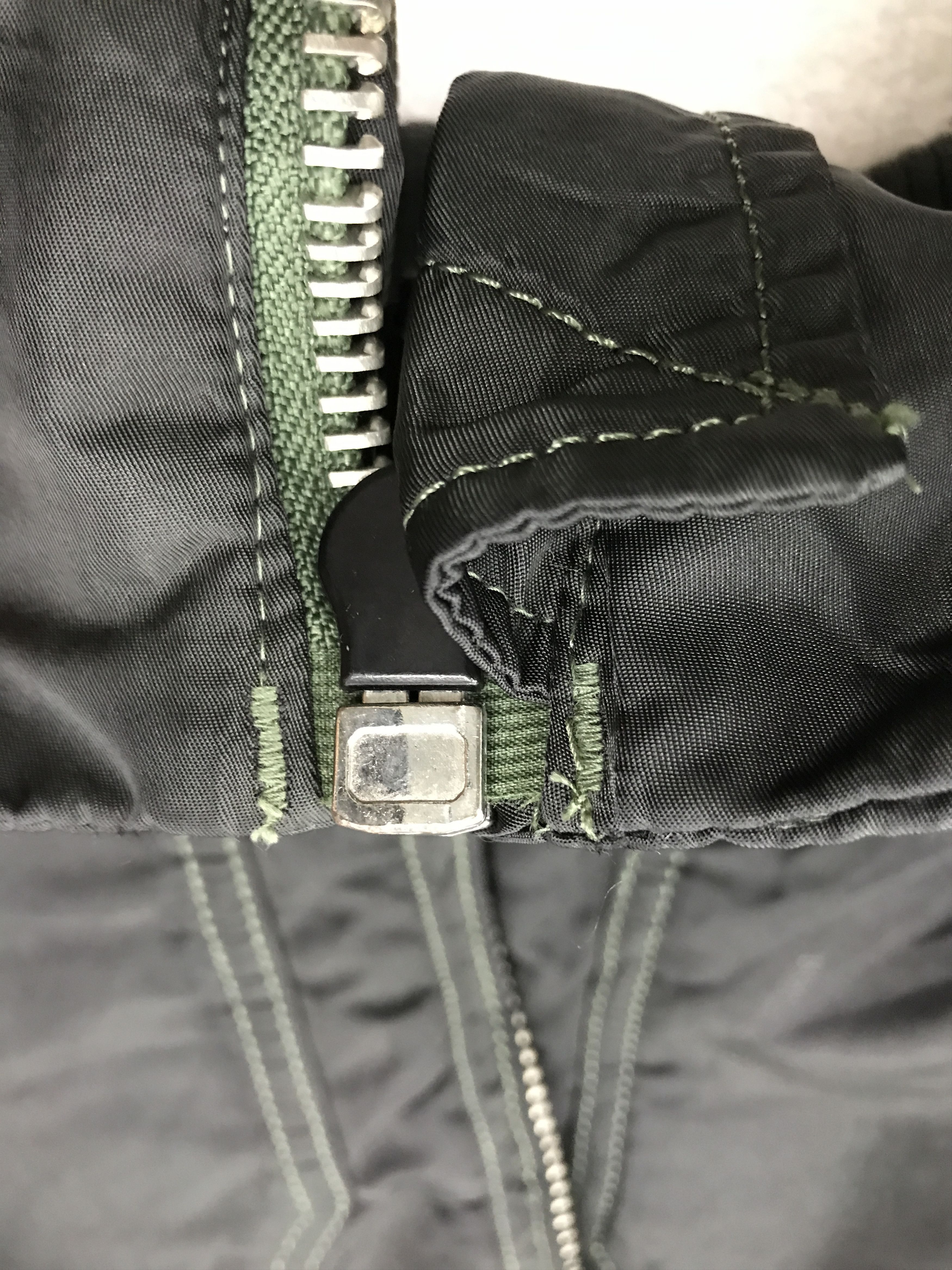 Alpha Industries Vintage Alpha Industries Bomber Flight Jacket Size US M / EU 48-50 / 2 - 7 Thumbnail