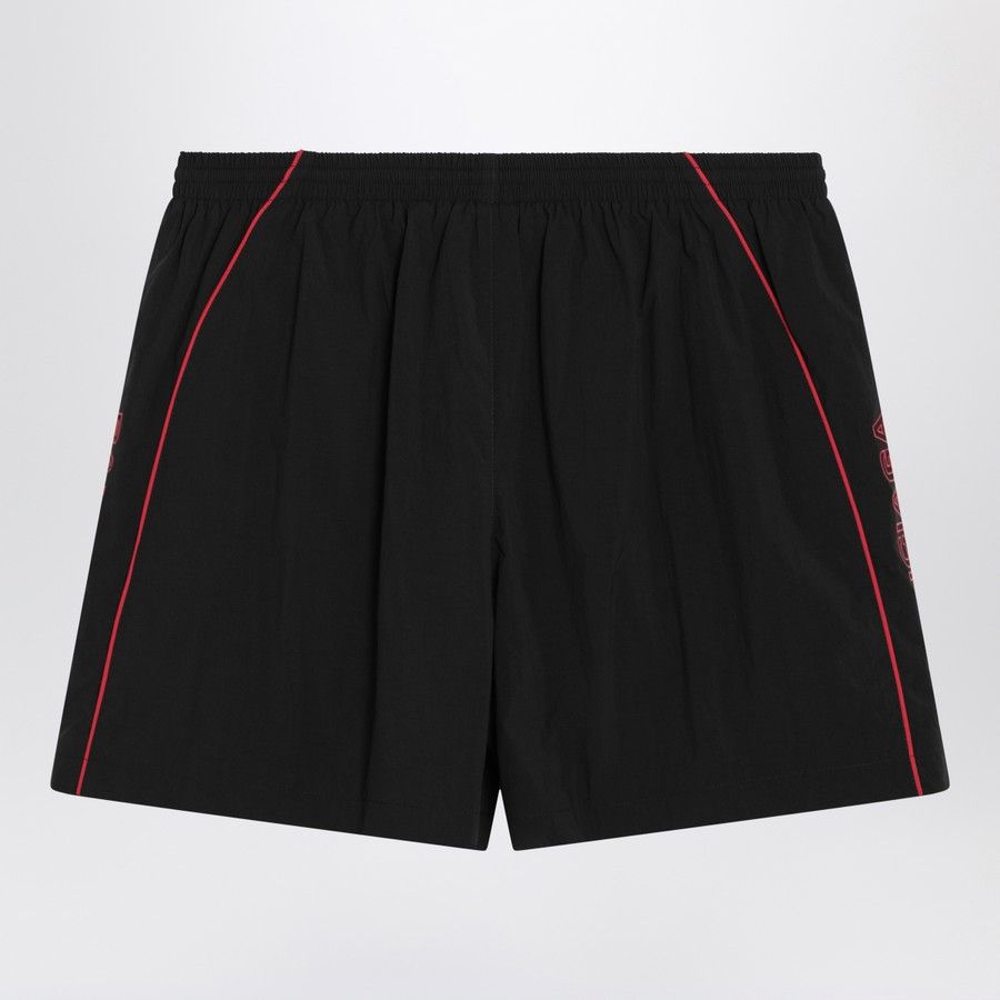 Balenciaga o1d2blof0226 Shorts in Black Size US 30 / EU 46 - 2 Thumbnail