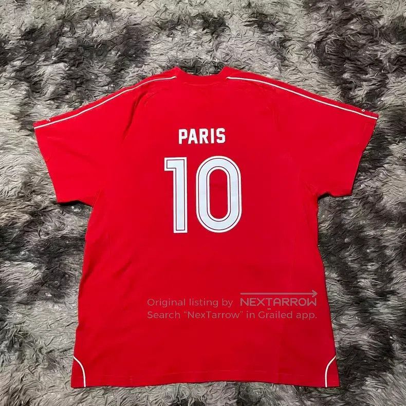 Balenciaga Balenciaga Embroidered Logo Letter Red Short Sleeve T-Shir Size US L / EU 52-54 / 3 - 2 Thumbnail