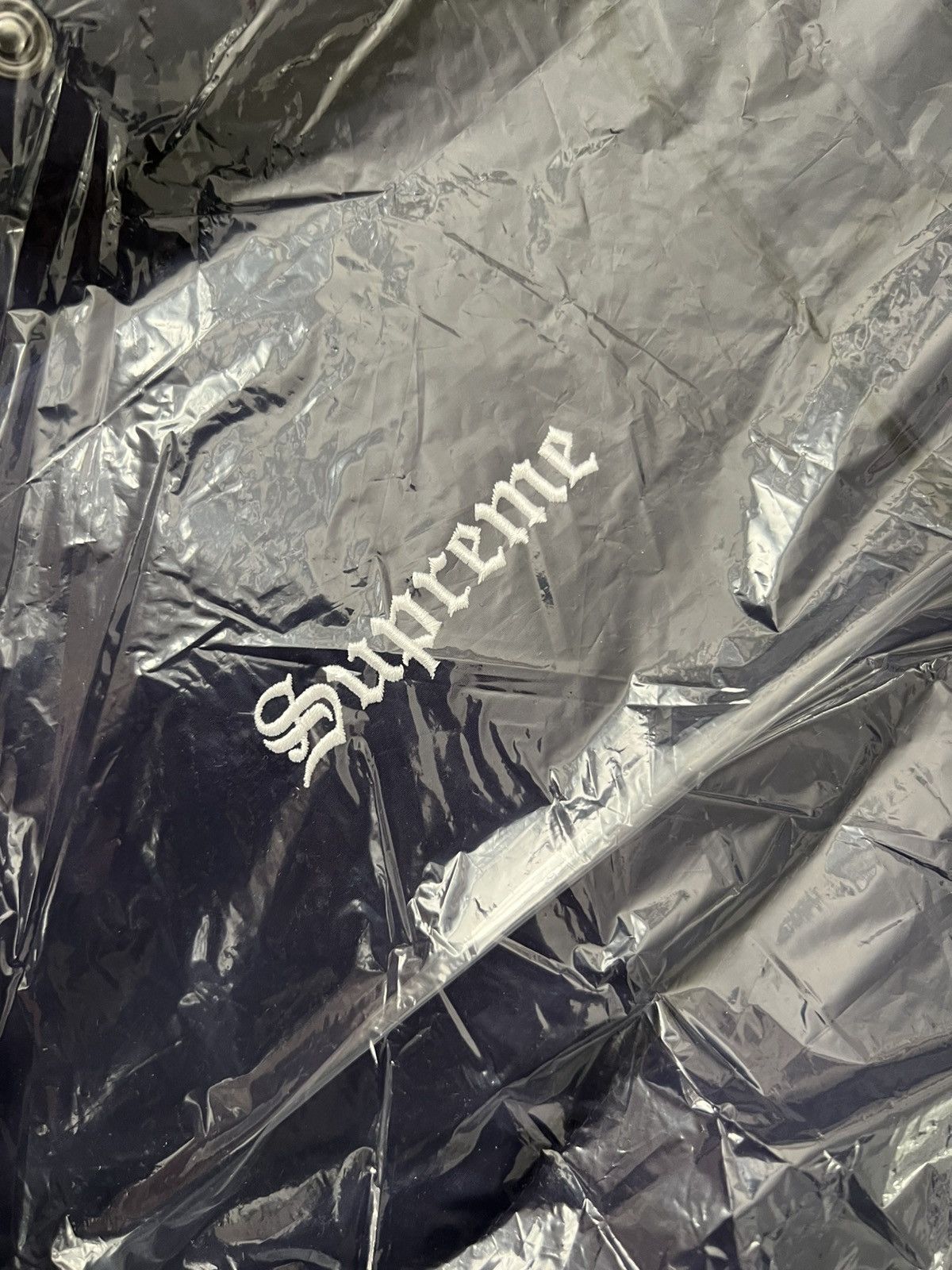 Supreme × Umbro Size Large Supreme Umbro Down Puffer Jacket Navy Size US L / EU 52-54 / 3 - 7 Thumbnail