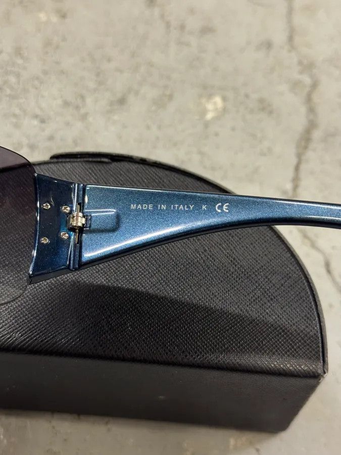 Prada 2000s Prada Blue Studded Sunglasses Size ONE SIZE - 7 Thumbnail