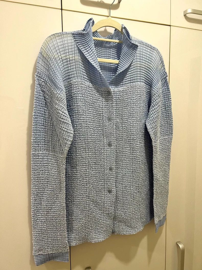 Issey Miyake Issey Miyake Bubble button cardigan Size M / US 6-8 / IT 42-44 - 1 Thumbnail