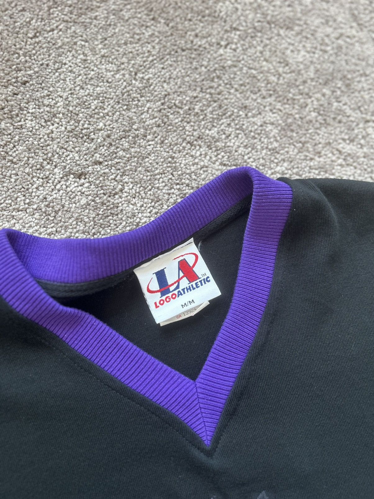 Vintage Vintage LogoAthletic Toronto Raptors Sweater Size US M / EU 48-50 / 2 - 4 Thumbnail