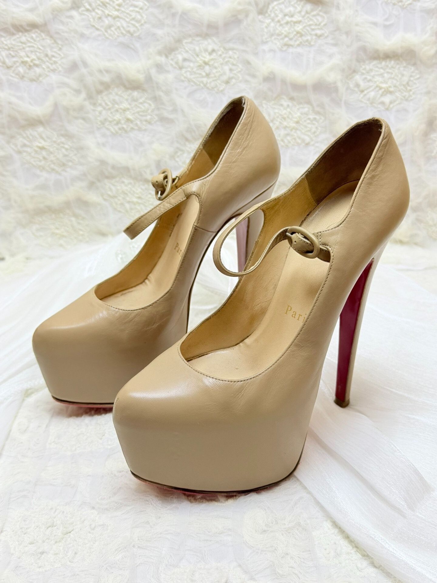 Christian Louboutin Christian Louboutin Lowtop Sneakers us_5-5 Women Size US 5.5 / IT 35.5 - 1 Thumbnail