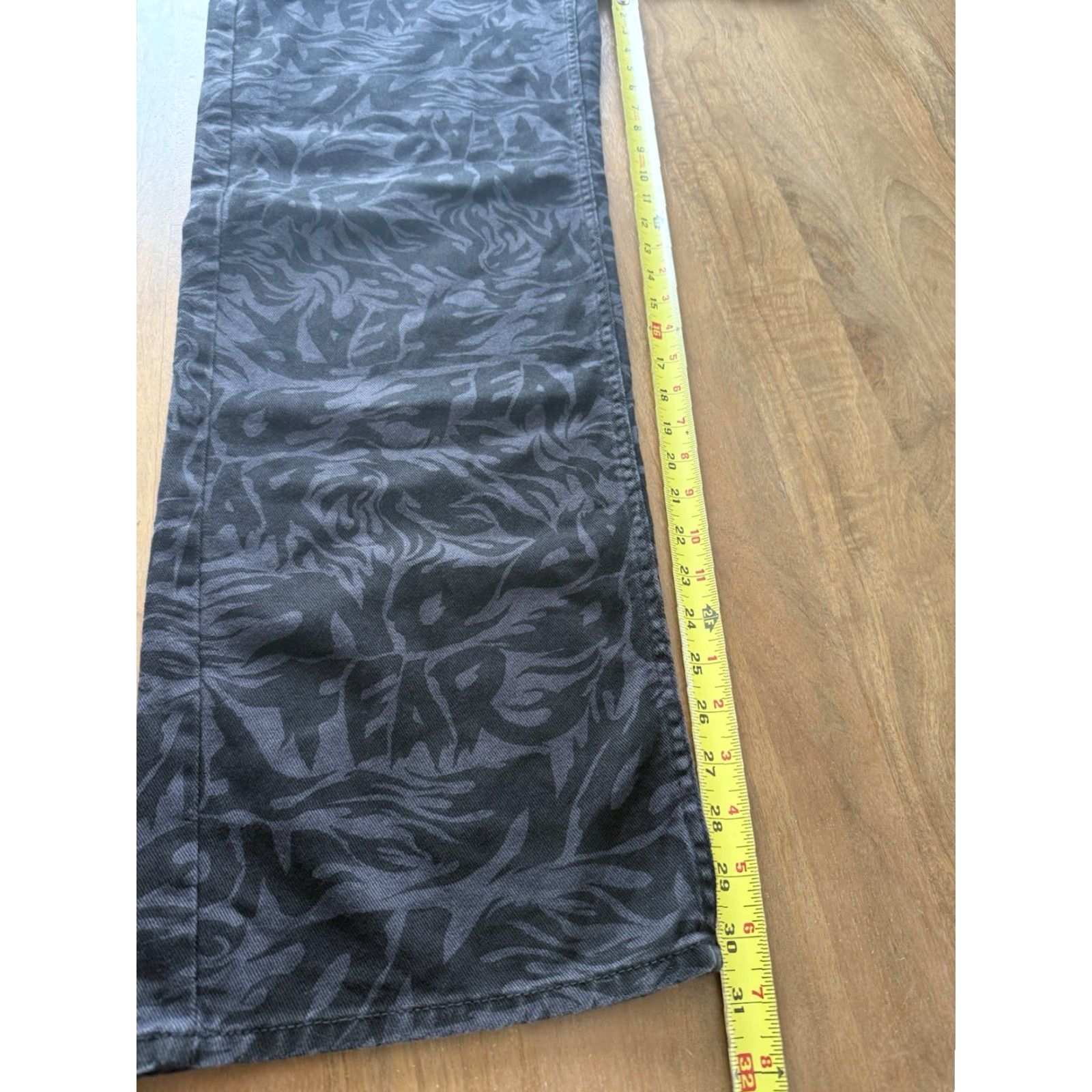 H&M No Fear x H&M Jeans Womens Size 6 Black Wide Leg Denim Y2K Street Size 28" / US 6 / IT 42 - 7 Thumbnail