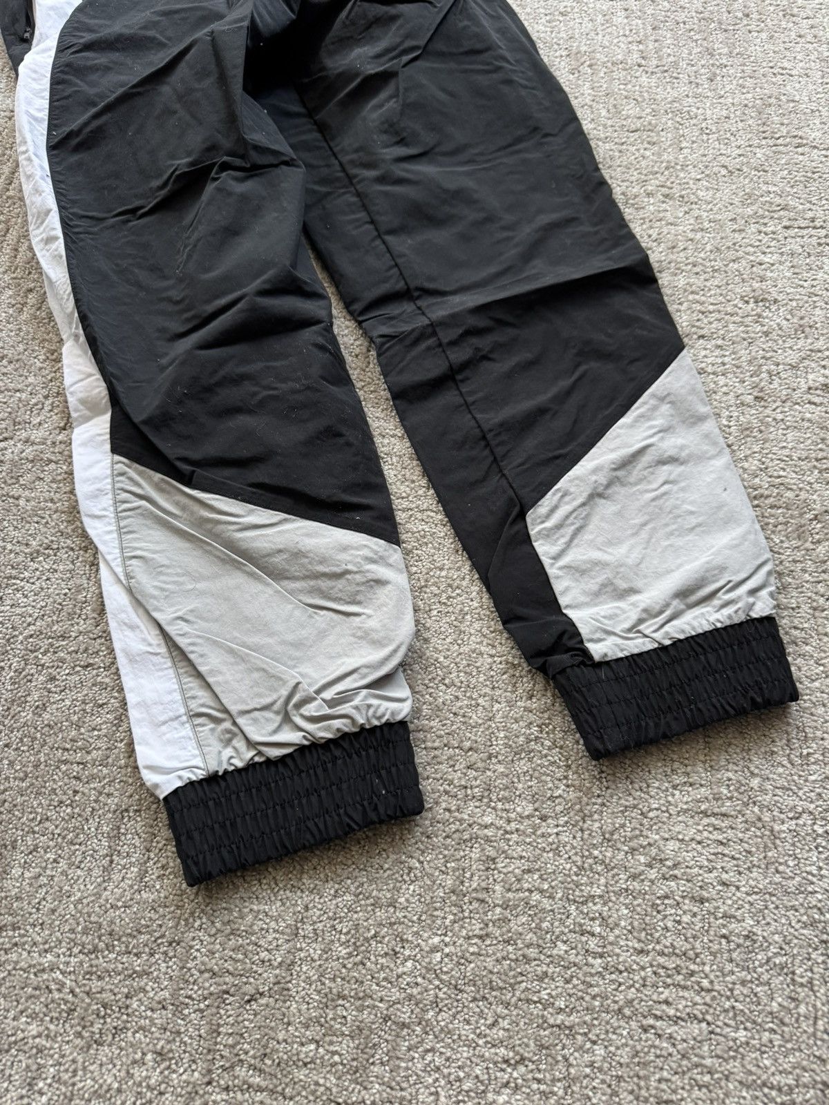 Adidas Adidas Parachute Jogger Size US 30 / EU 46 - 5 Thumbnail