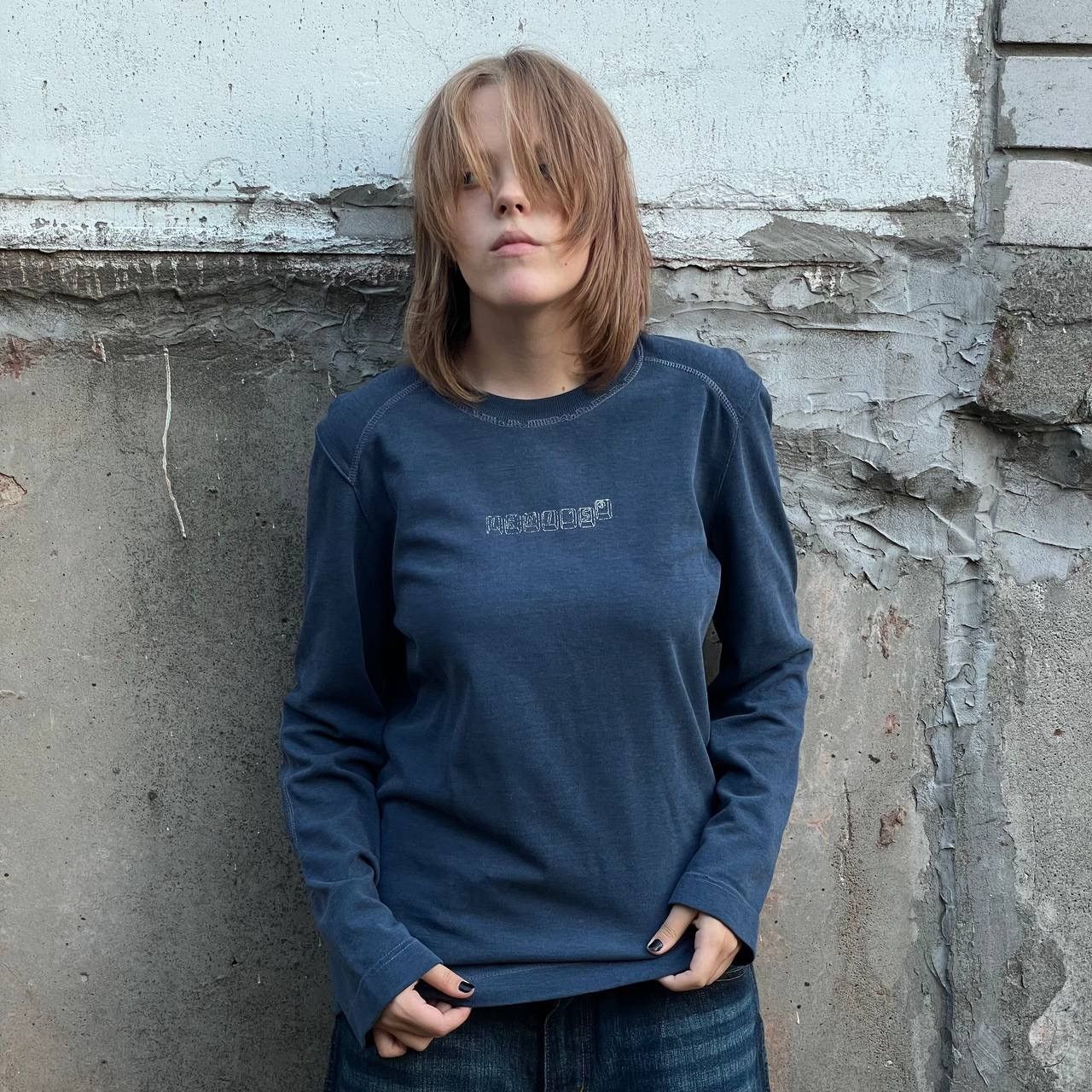 Levi's × Vintage Vintage Japanese Style Levi’s Long-sleeve T-shirts Y2K USA Size US S / EU 44-46 / 1 - 1 Thumbnail