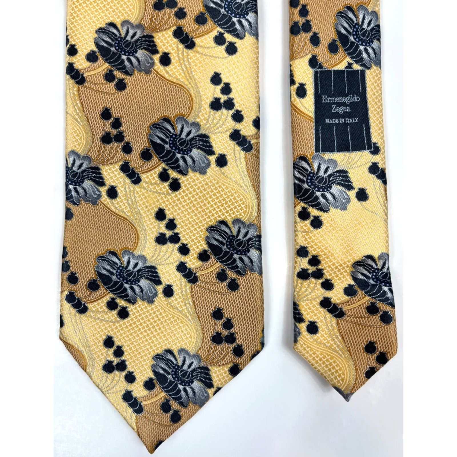 Ermenegildo Zegna VINTAGE Ermenegildo Zegna Men's Luxury Silk Tie Floral Made in Italy Size ONE SIZE - 6 Thumbnail