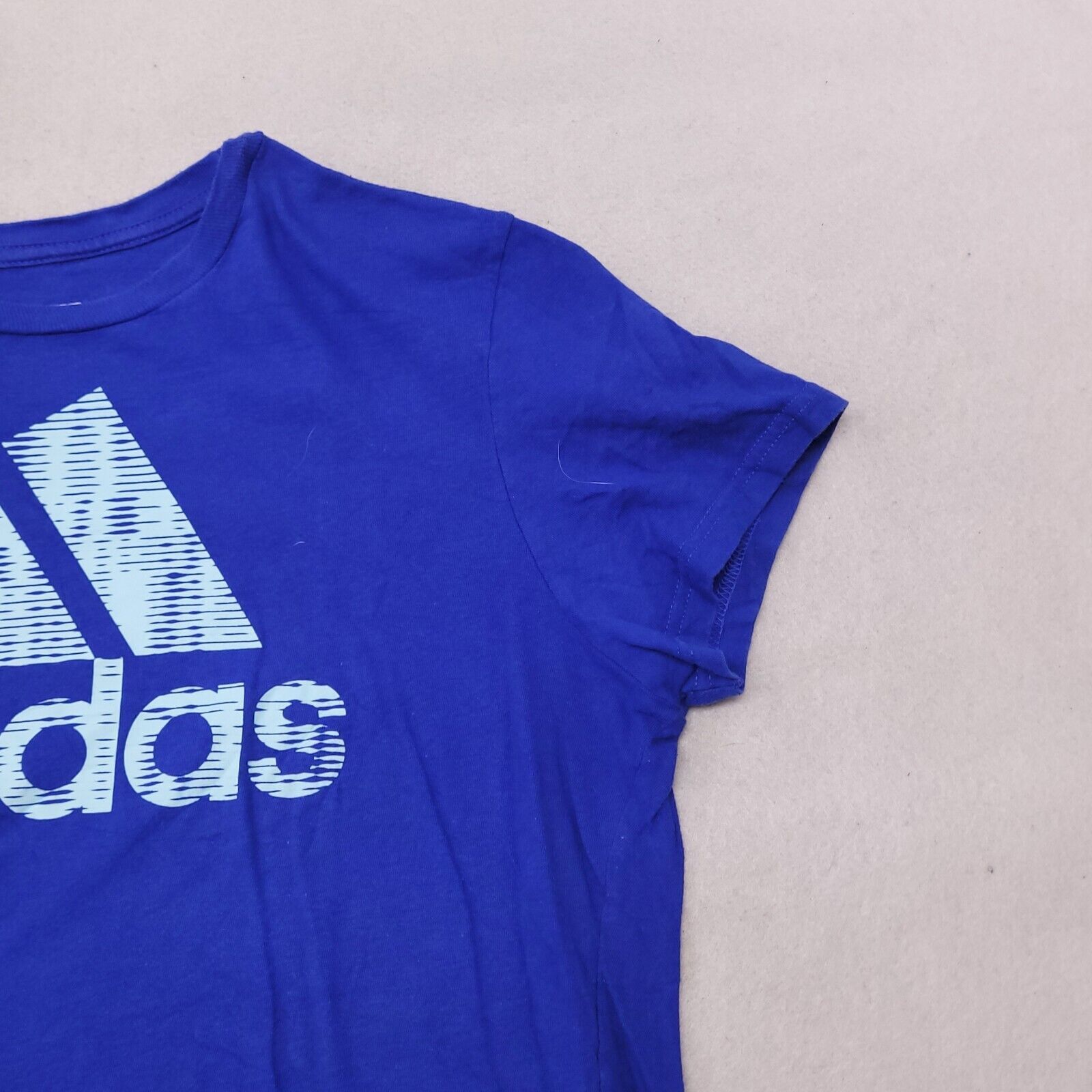 Adidas Adidas Casual Pullover Graphic T Shirt Womens Size Medium M Size M / US 6-8 / IT 42-44 - 5 Thumbnail