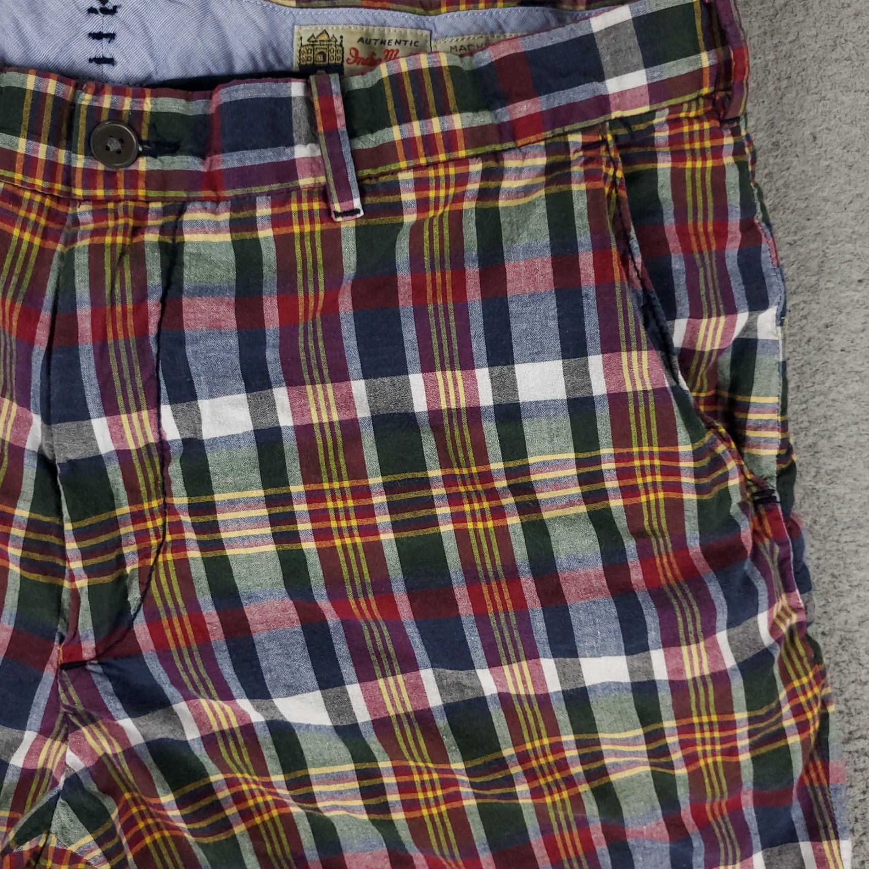 Ralph Lauren VINTAGE Ralph Lauren Men Shorts Casual Flat Front Chino Size 35 Blue Red Plaid Classic Size US 35 - 3 Thumbnail