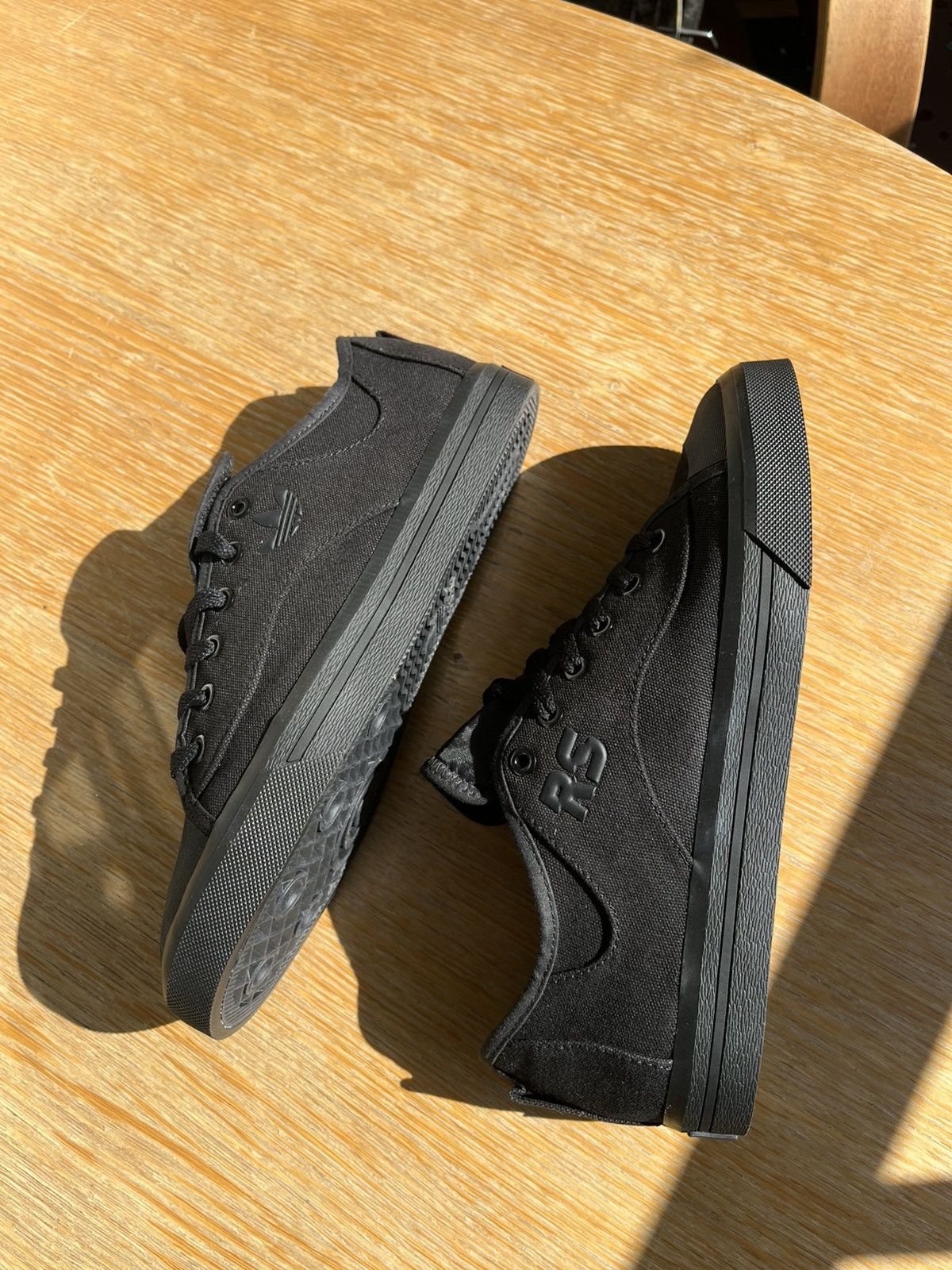 Adidas × Raf Simons Adidas Raf Simon Spirit V Size US 7 / EU 40 - 7 Thumbnail