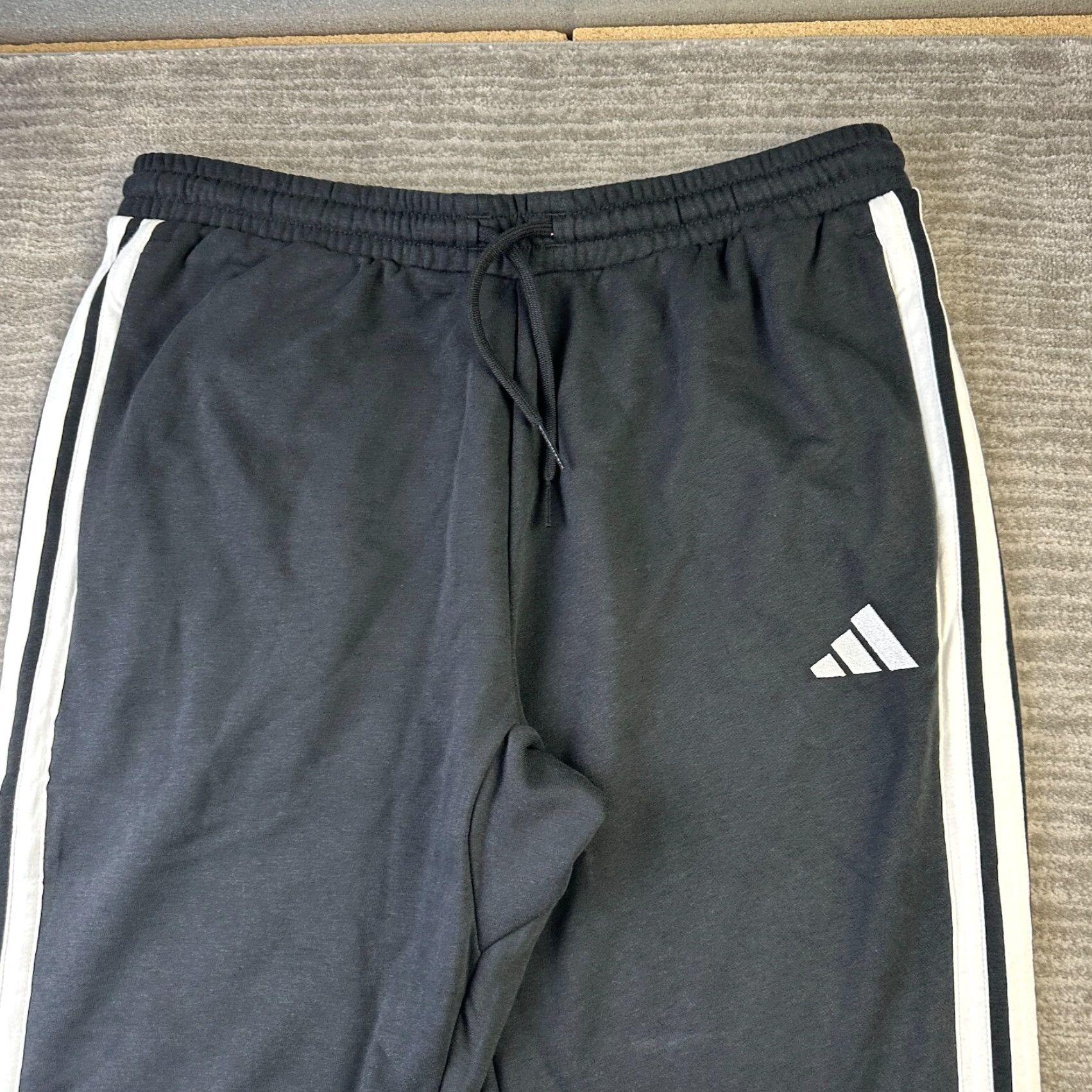 Adidas Adidas Pants Mens XL Black Sweatpants Joggers Fleece Track Pants Slimming Athletic Size US 36 / EU 52 - 4 Thumbnail