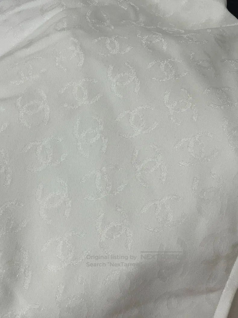 Chanel Chanel 23S White CC Swimsuit. Size US 34 / EU 50 - 2 Thumbnail