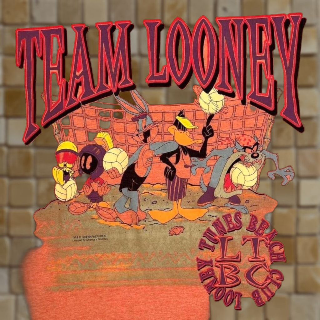 Vintage VINTAGE Looney Tunes Beach Club Warner Bros T-Shirt Large Orange Mens Size US L / EU 52-54 / 3 - 1 Thumbnail
