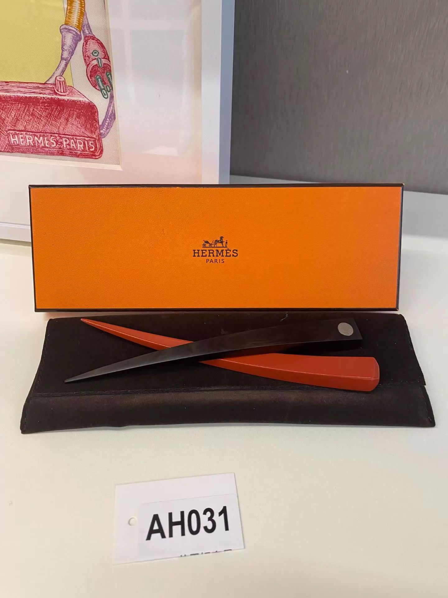 Hermes Hermes 15x1.2 hairpin with box dust bag very new on sale Size ONE SIZE - 6 Thumbnail