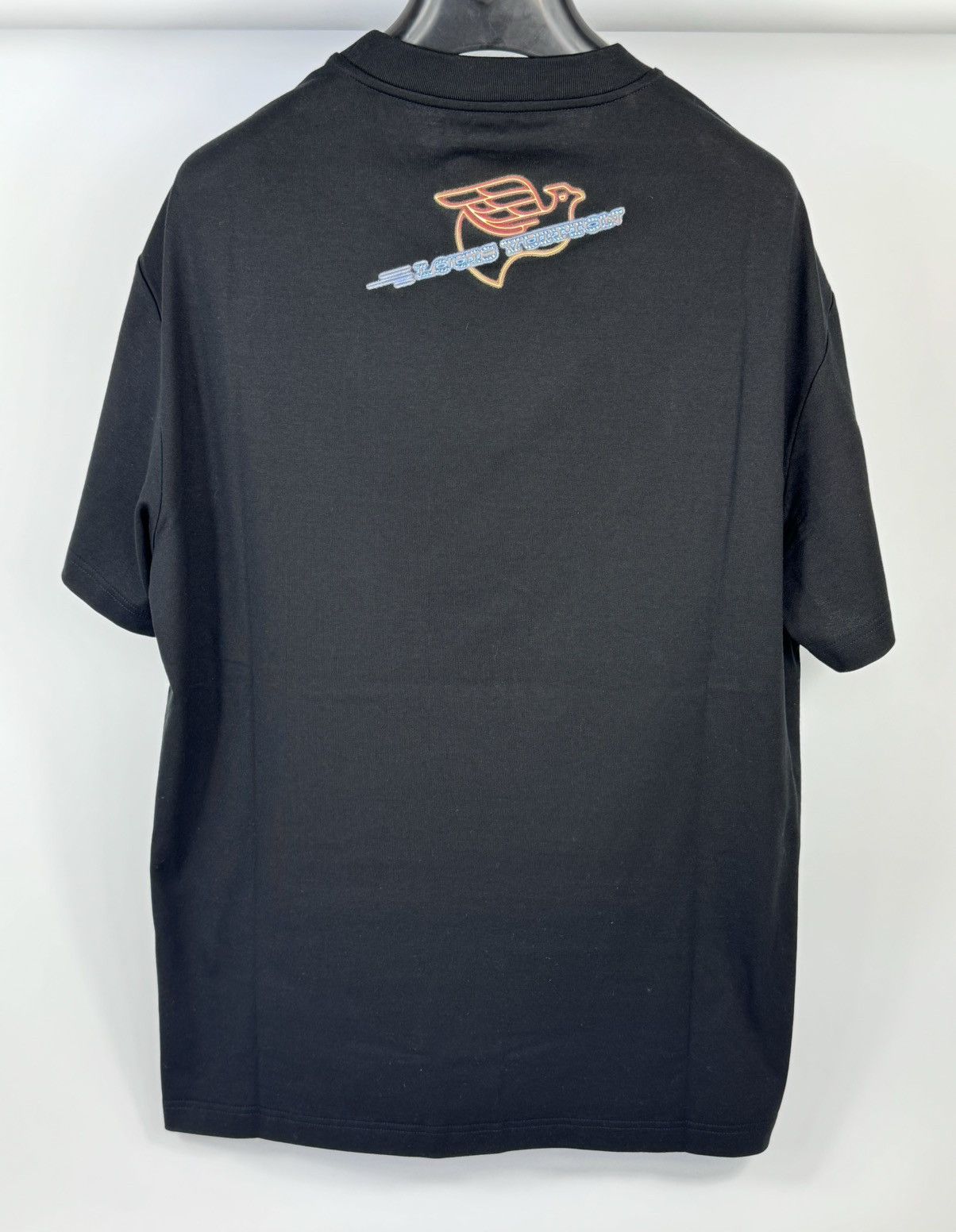 Louis Vuitton VUITTON MOTEL GRAPHIC PRINT T-SHIRT 1AFXNI Size US XL / EU 56 / 4 - 2 Thumbnail
