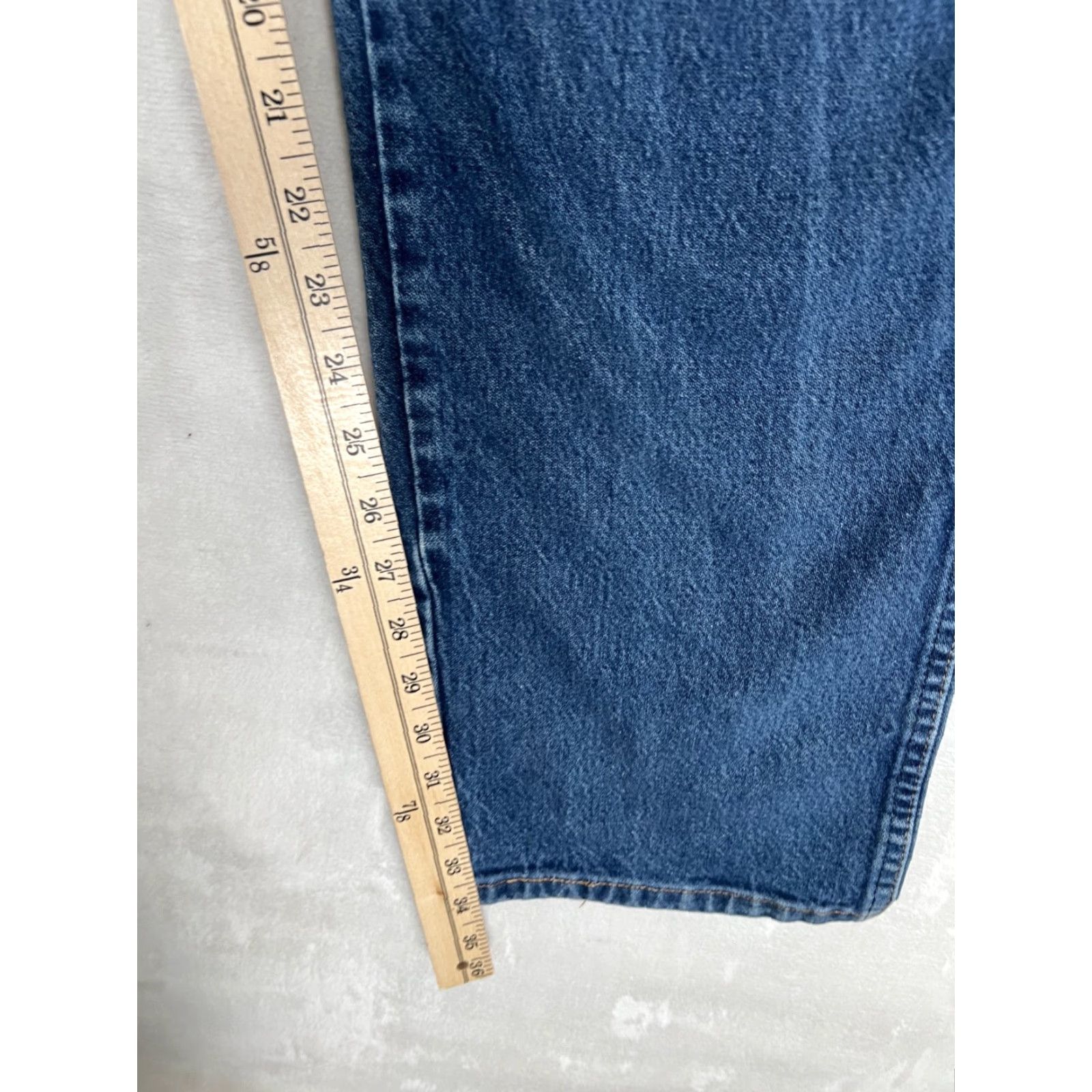 Wrangler VINTAGE Wrangler 13MWZ Jeans Blue Denim 40x34 Regular Fit Cowboy Rodeo Mens Size US 40 / EU 56 - 3 Thumbnail