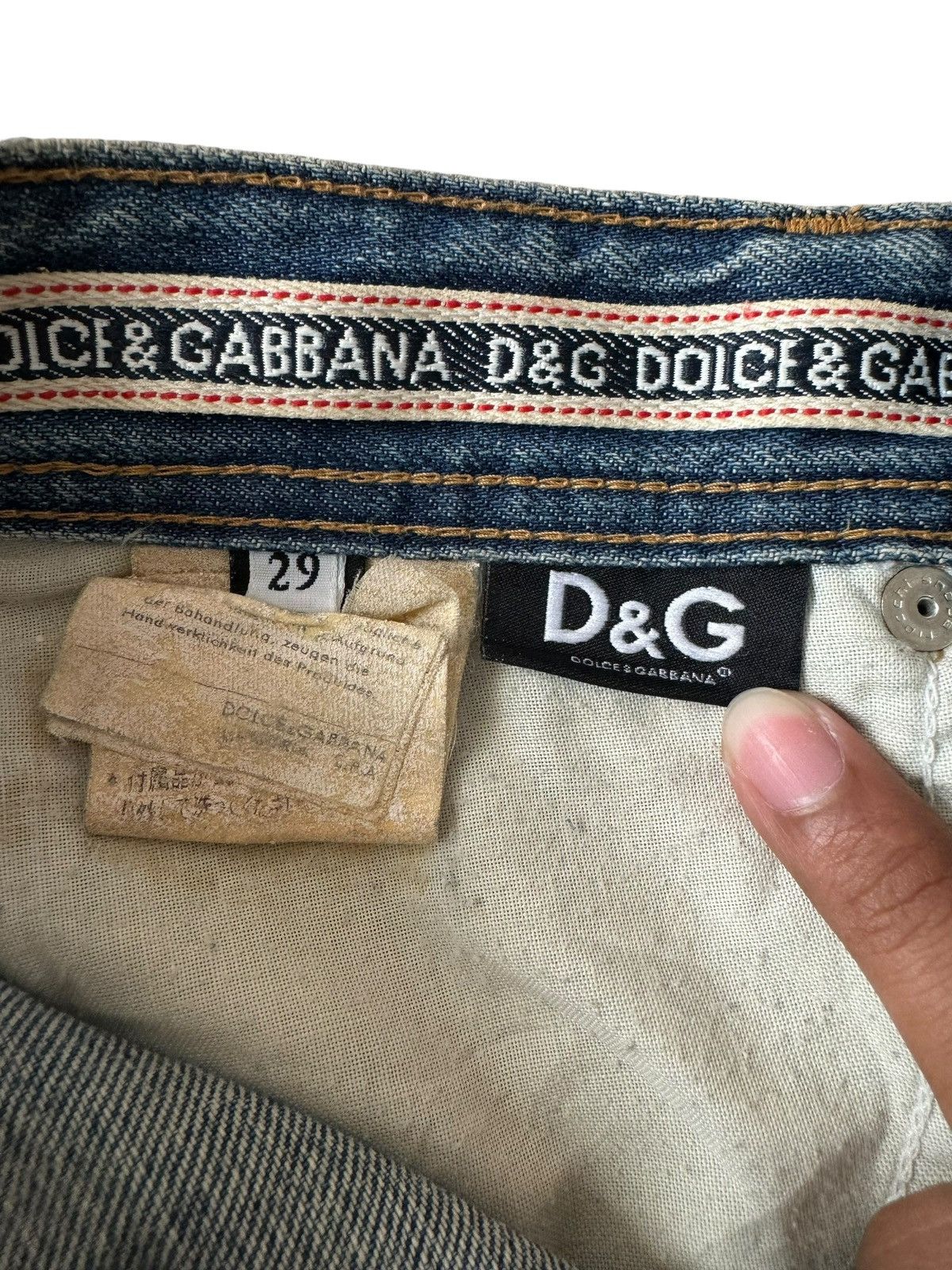 Dolce & Gabbana Vintage Dolce & Gabbana Distressed Ripped Shorts Jeans Size US 30 / EU 46 - 16 Thumbnail