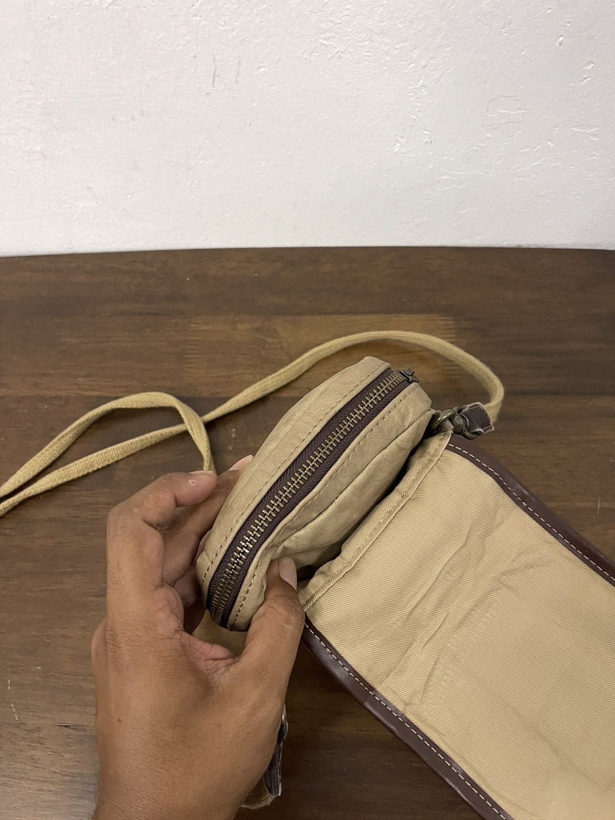 Japanese Brand × Takeo Kikuchi Unisex Takeo Kikuchi Quick Pocket Leather Crossbody bag Size ONE SIZE - 15 Thumbnail