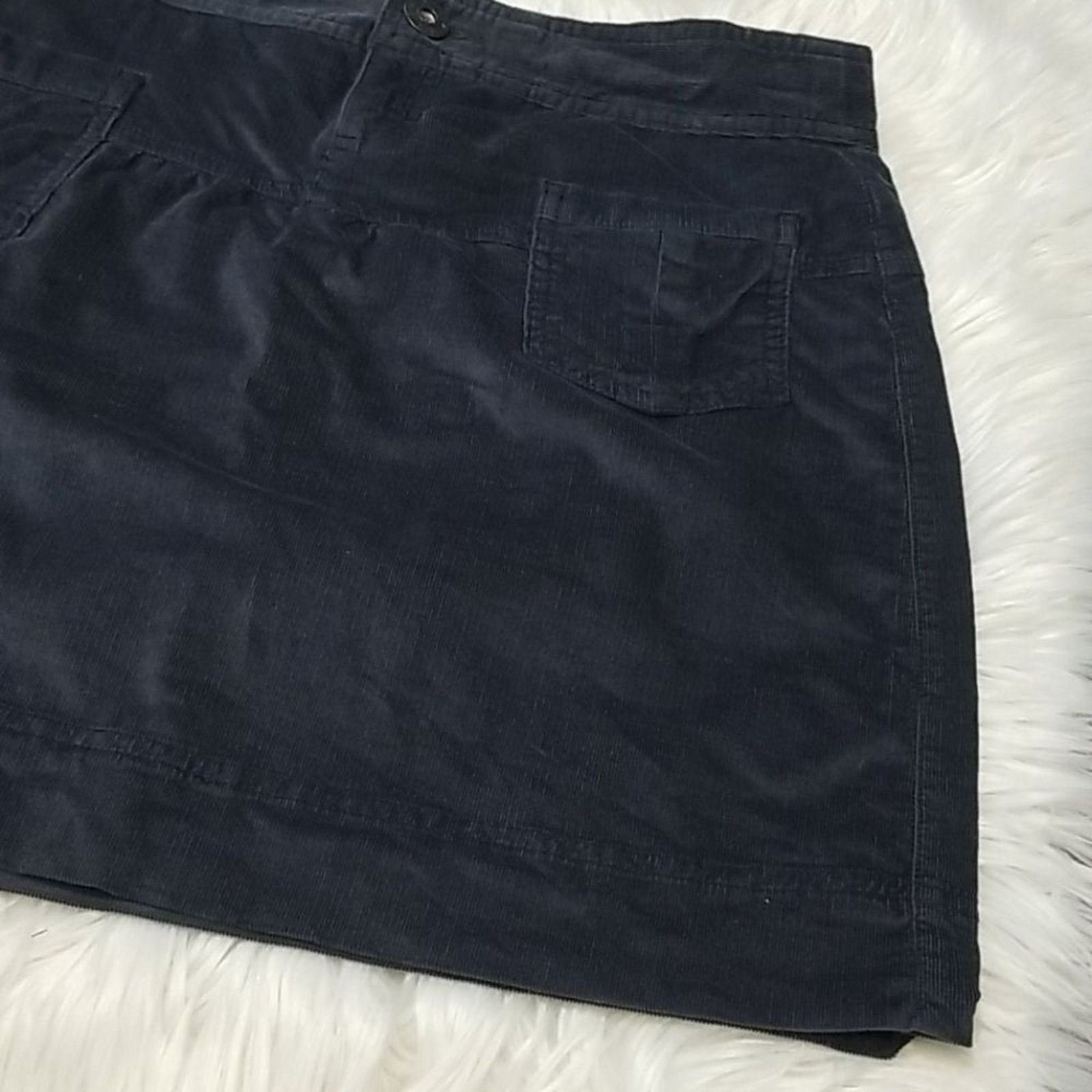 Athleta Athleta Dark Grey Cordoba Corduroy Skirt Size 26" / US 2 / IT 38 - 2 Thumbnail