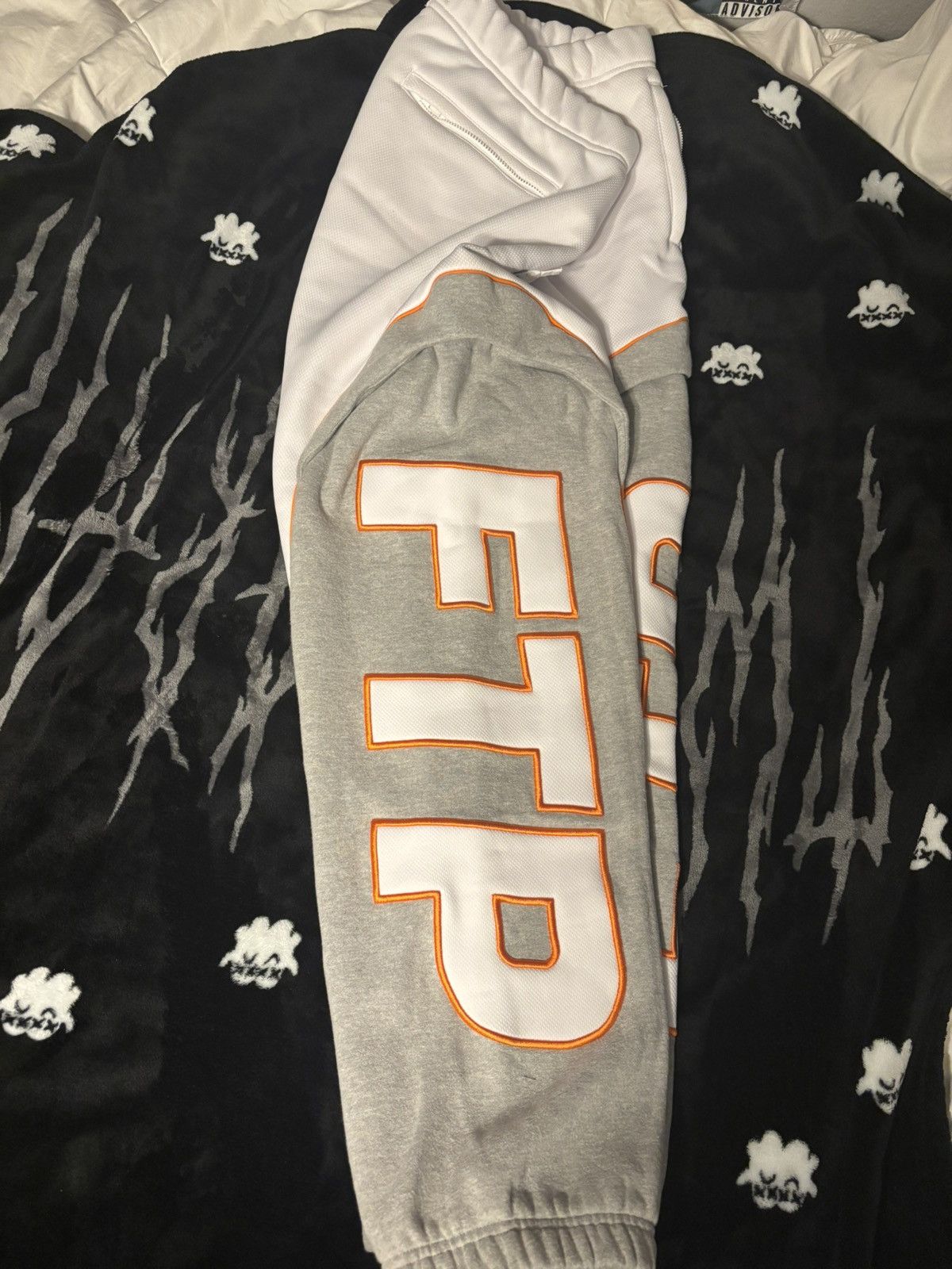 Fuck The Population FTP sweats Size US 33 - 2 Thumbnail