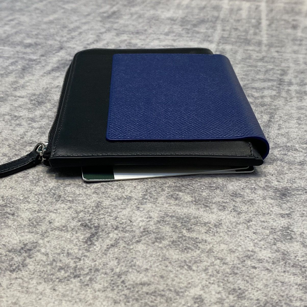 Balenciaga BALENCIAGA Men's Passport Phone Holder In Passport BLUE Size ONE SIZE - 14 Thumbnail