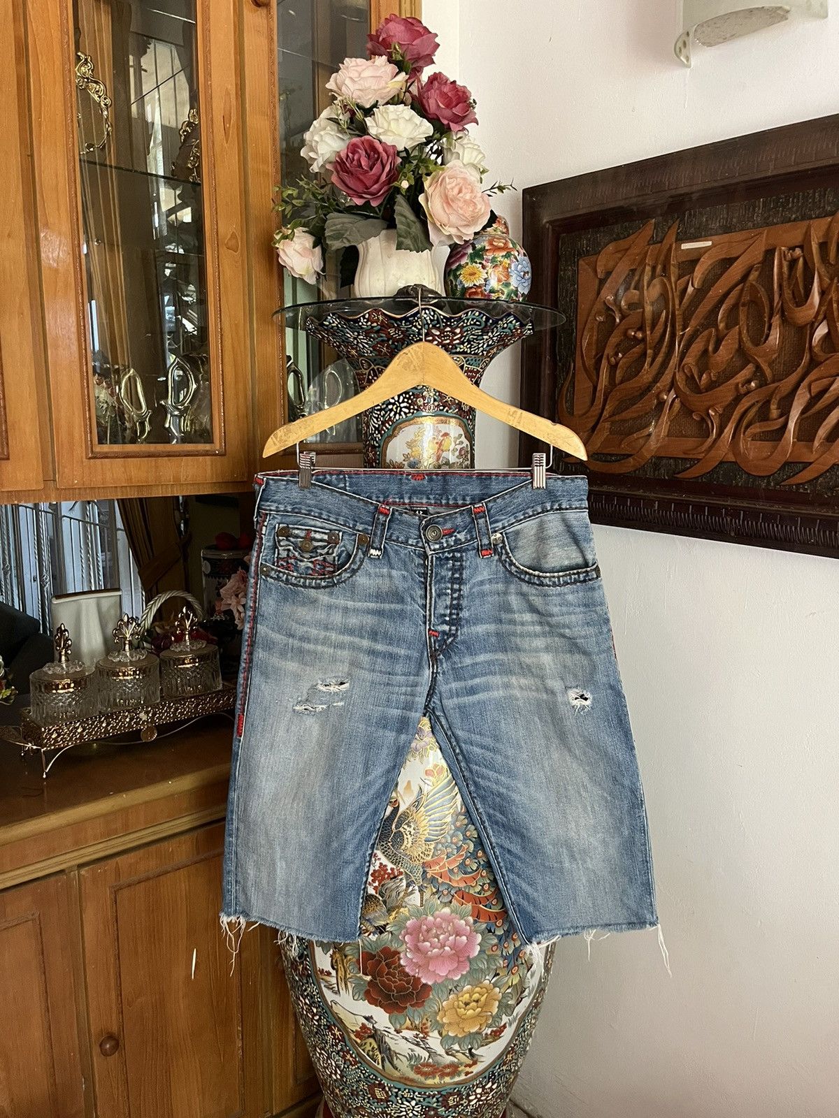 True Religion Y2K True Religion Distressed Jorts Size US 33 - 6 Thumbnail