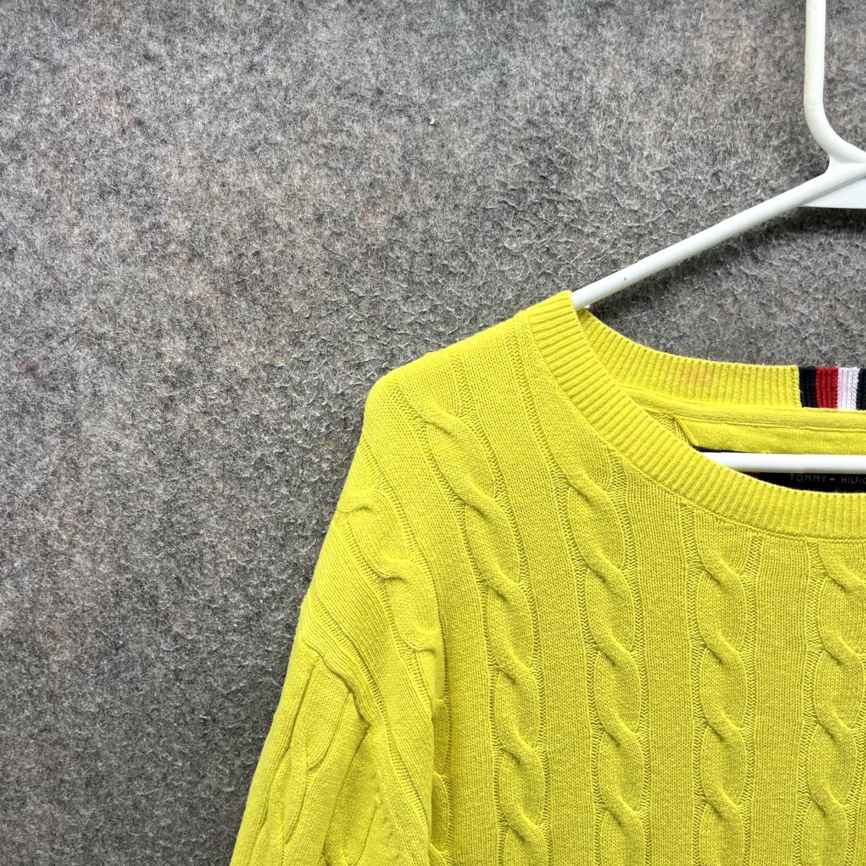Tommy Hilfiger Tommy Hilfiger Sweater Mens XL Yellow Cotton Cable Knit Crewneck Pullover Logo Size US XL / EU 56 / 4 - 3 Thumbnail