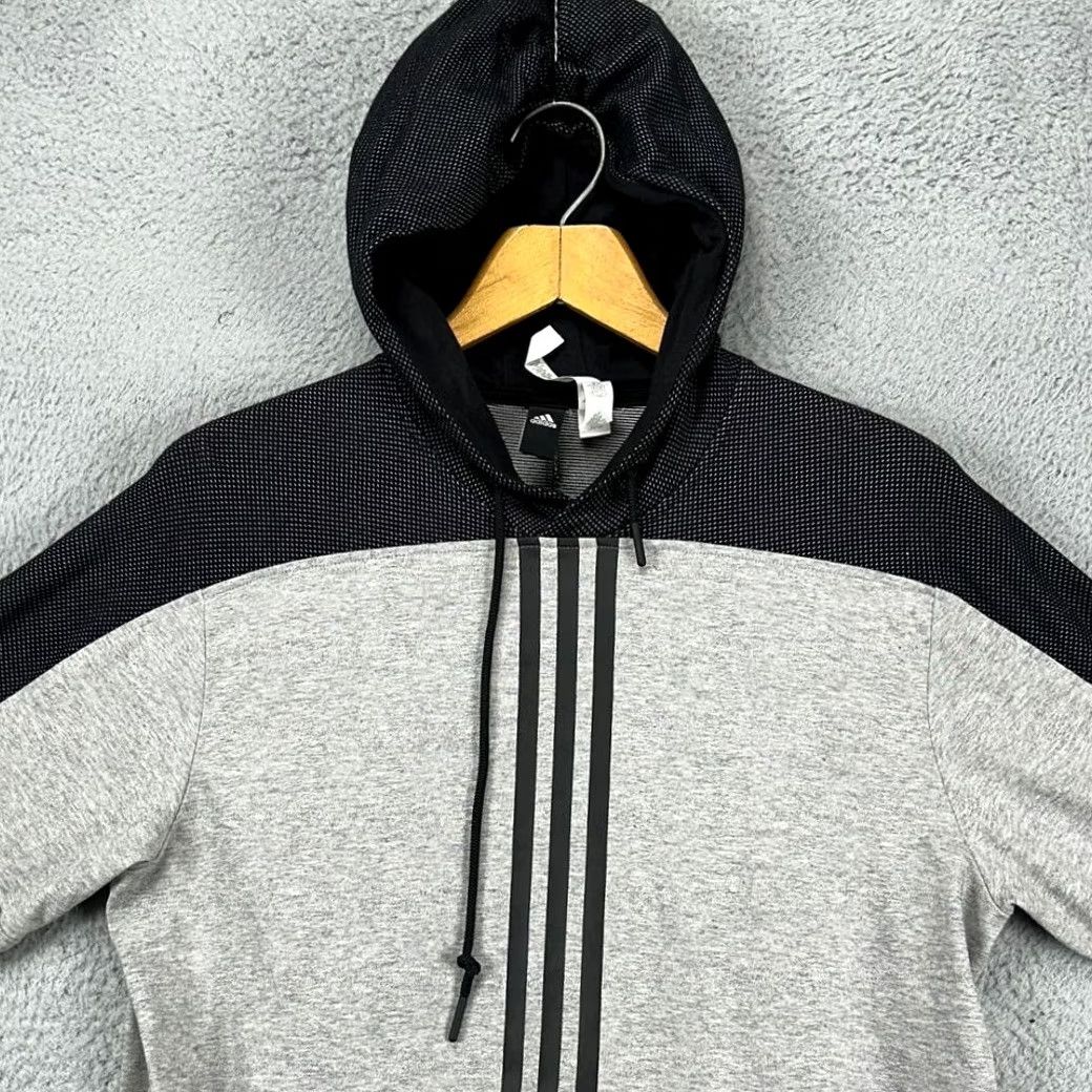 Adidas Adidas Sports Hoodie Sweatshirt Mens Medium Black Gray 3-Striped Pullover Pullover Hoodie Logo Striped Performance Gym Athletic Outdoor Size US M / EU 48-50 / 2 - 2 Thumbnail