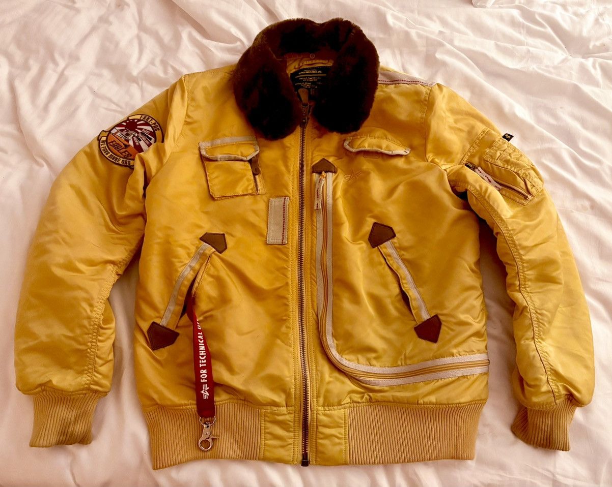 Alpha Industries Alpha Industries Injector X Bomber FART PAC Eagles Size US XL / EU 56 / 4 - 1 Thumbnail