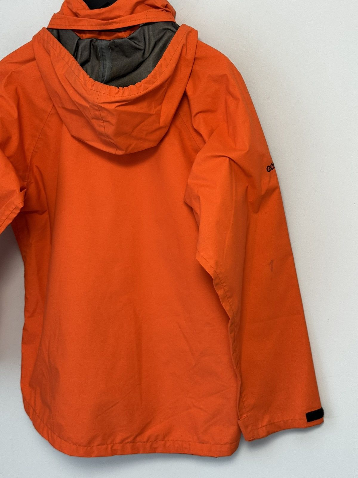 Berghaus Vintage Berghaus Gore-Tex Jacket Orange Mens Outdoor Size US S / EU 44-46 / 1 - 24 Thumbnail