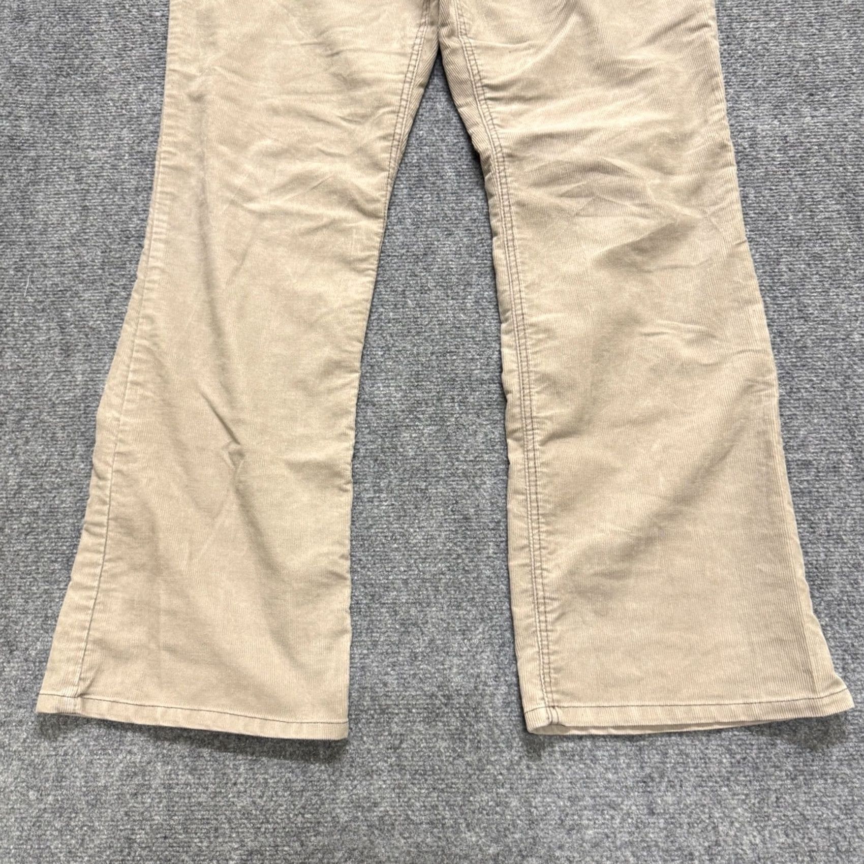 Vintage VINTAGE Jeanstar Corduroy Pants Womens 16 Wide Leg Flared Bootcut Made In Egypt 90s Womens Size 38" / US 16 / IT 52 - 7 Thumbnail