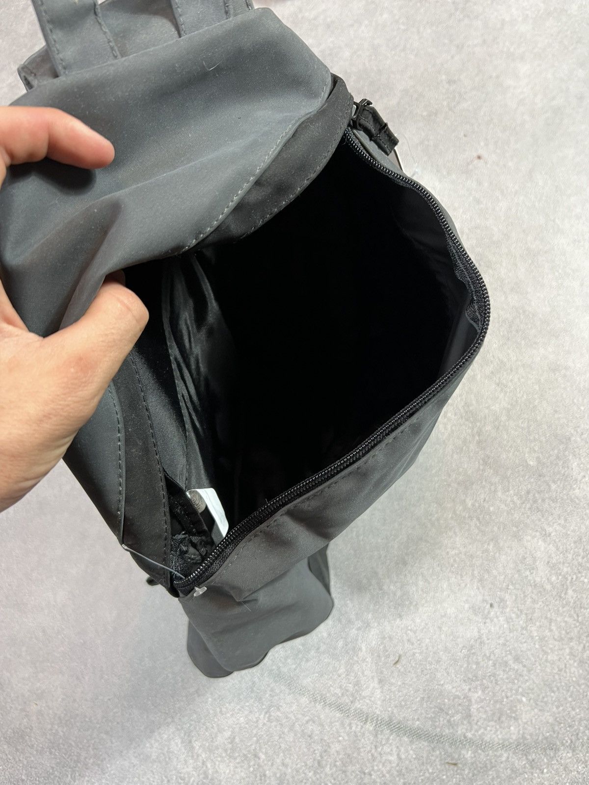 Vintage 🔥 Champion Sling Bag – Street Essential Size ONE SIZE - 9 Thumbnail