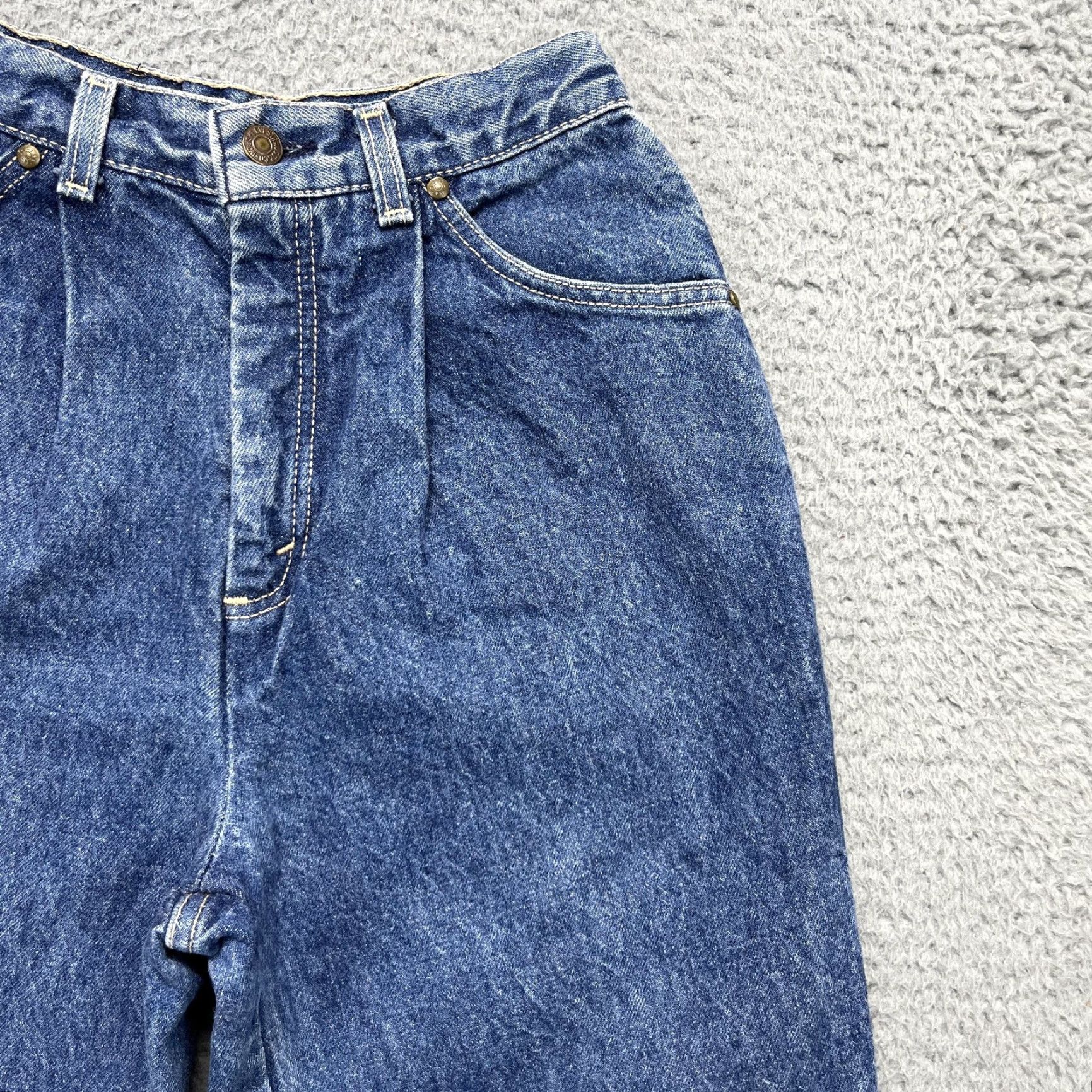 VINTAGE Levi's Mom Jeans Womens 24Wx27L Faded Wash Denim Cowgirl High Waist USA 90s