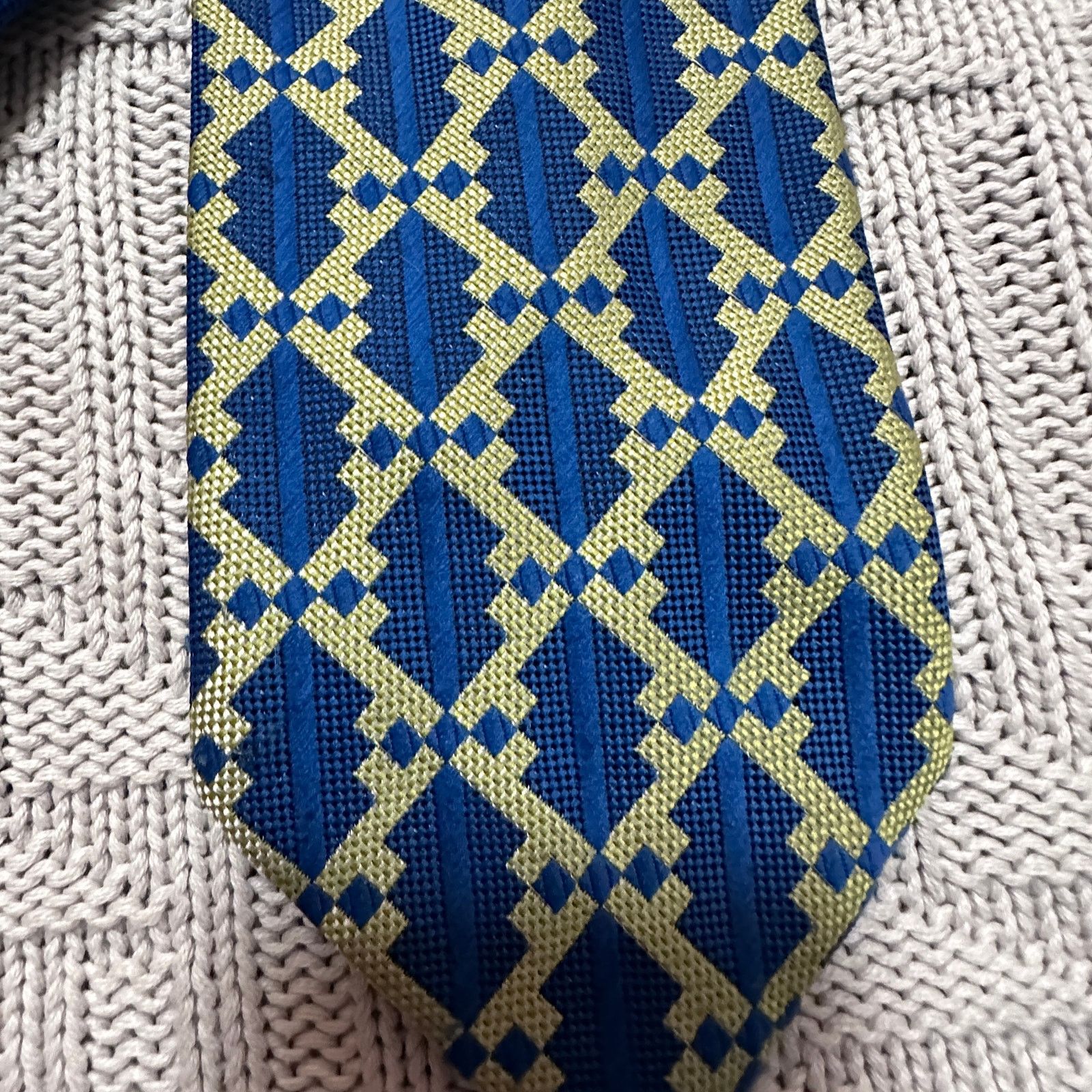 Vintage Vintage Bronzini blue and gold geometric men's tie Size ONE SIZE - 2 Thumbnail