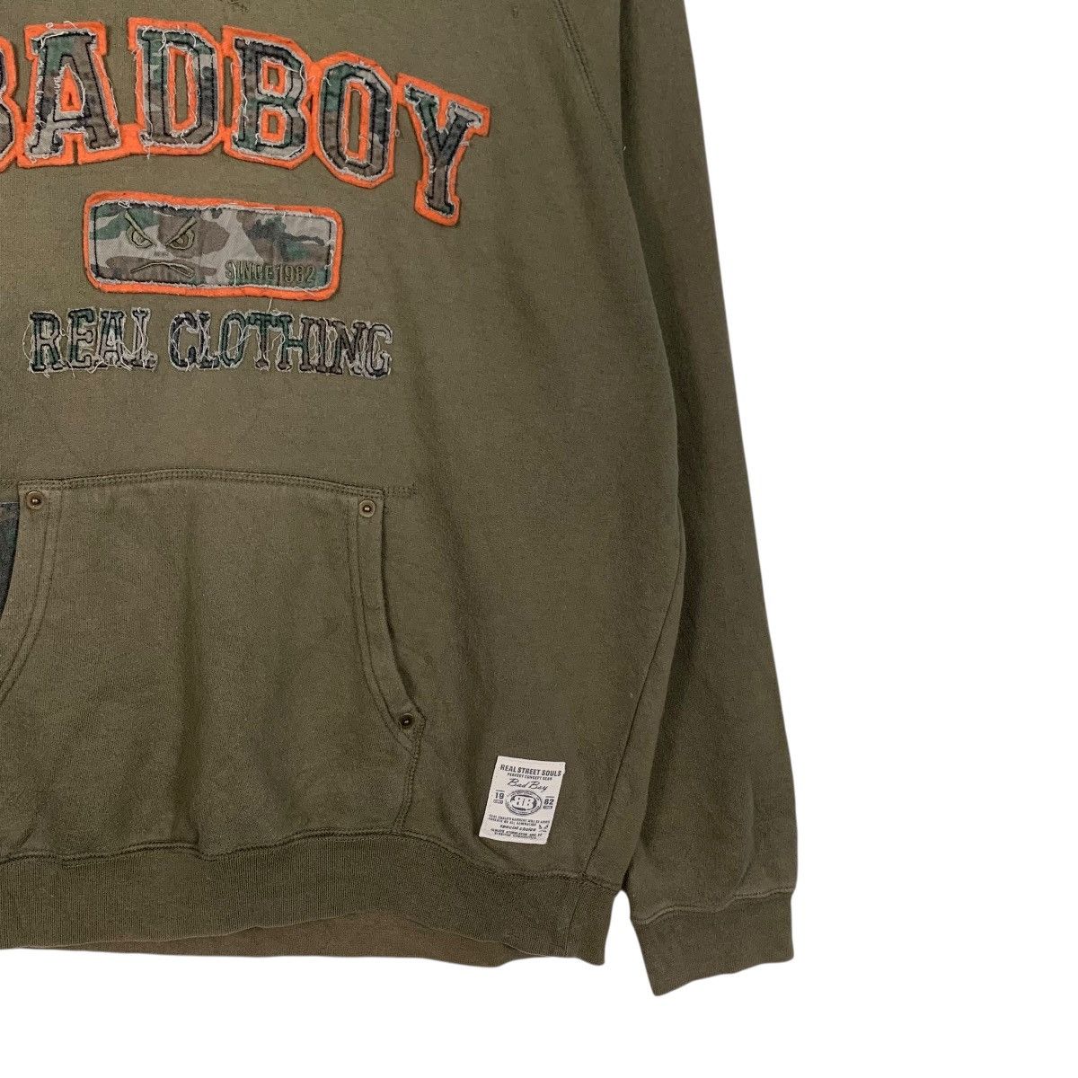 Japanese Brand Vintage BAD BOY Big Logo Crewneck Sweatshirt #3597-C165 Size US S / EU 44-46 / 1 - 7 Thumbnail