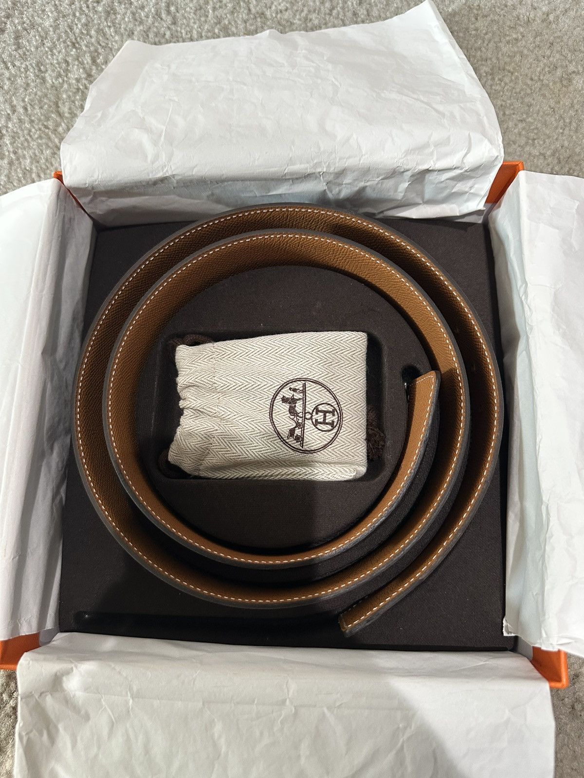 Hermes Hermès H Belt Buckle & Reversible Leather Strap 42MM Size 34 - 2 Thumbnail