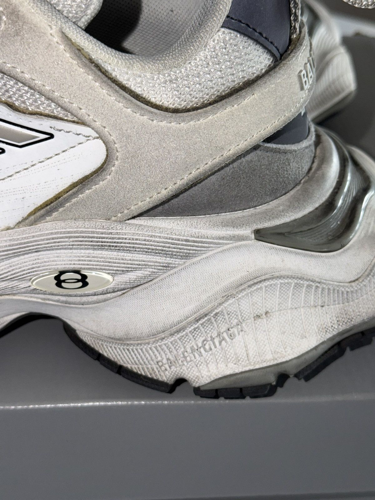 Balenciaga BALENCIAGA DEMNA CARGO SNEAKERS SIZE 40 Size US 7 / EU 40 - 12 Thumbnail