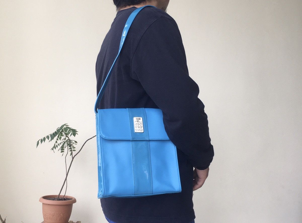 Andre Courreges GRAILED 💎 NOS Vintage Courreges Bag Made In France Size ONE SIZE - 21 Thumbnail